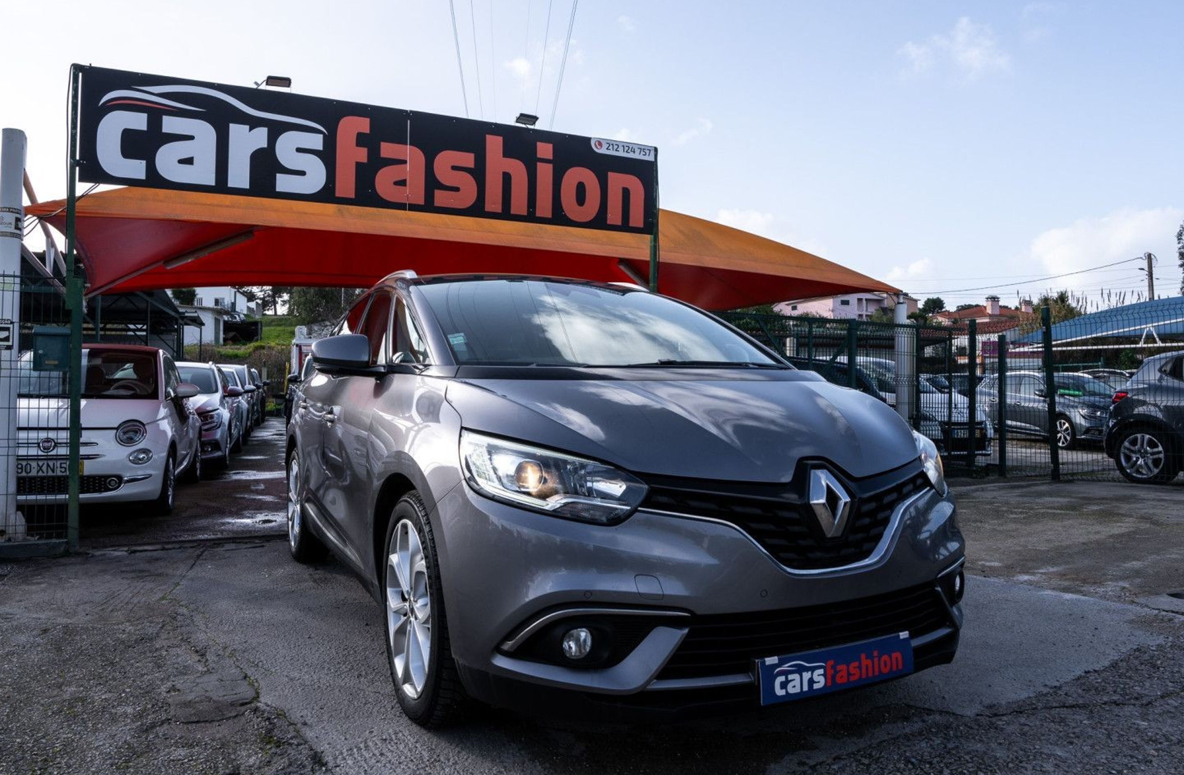 RENAULT Scénic 1.5 dCi Intens EDC SS