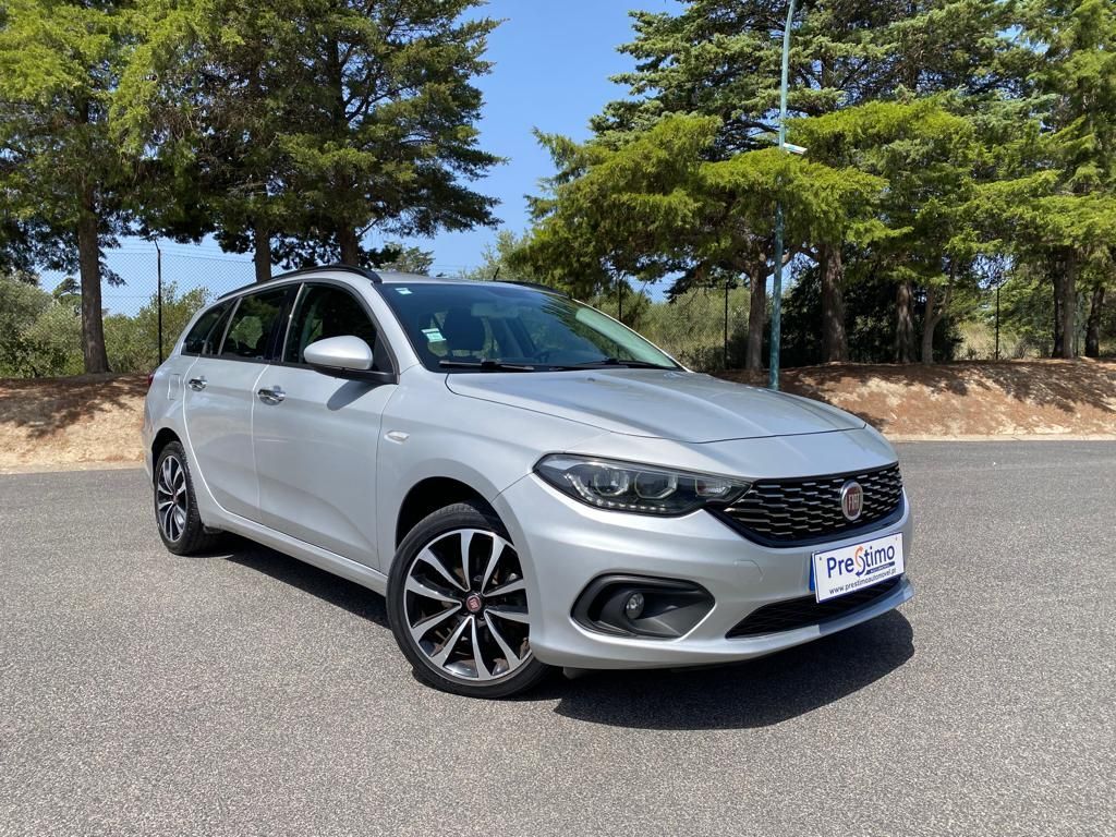 Fiat Tipo 1.6 M-Jet Lounge DCT