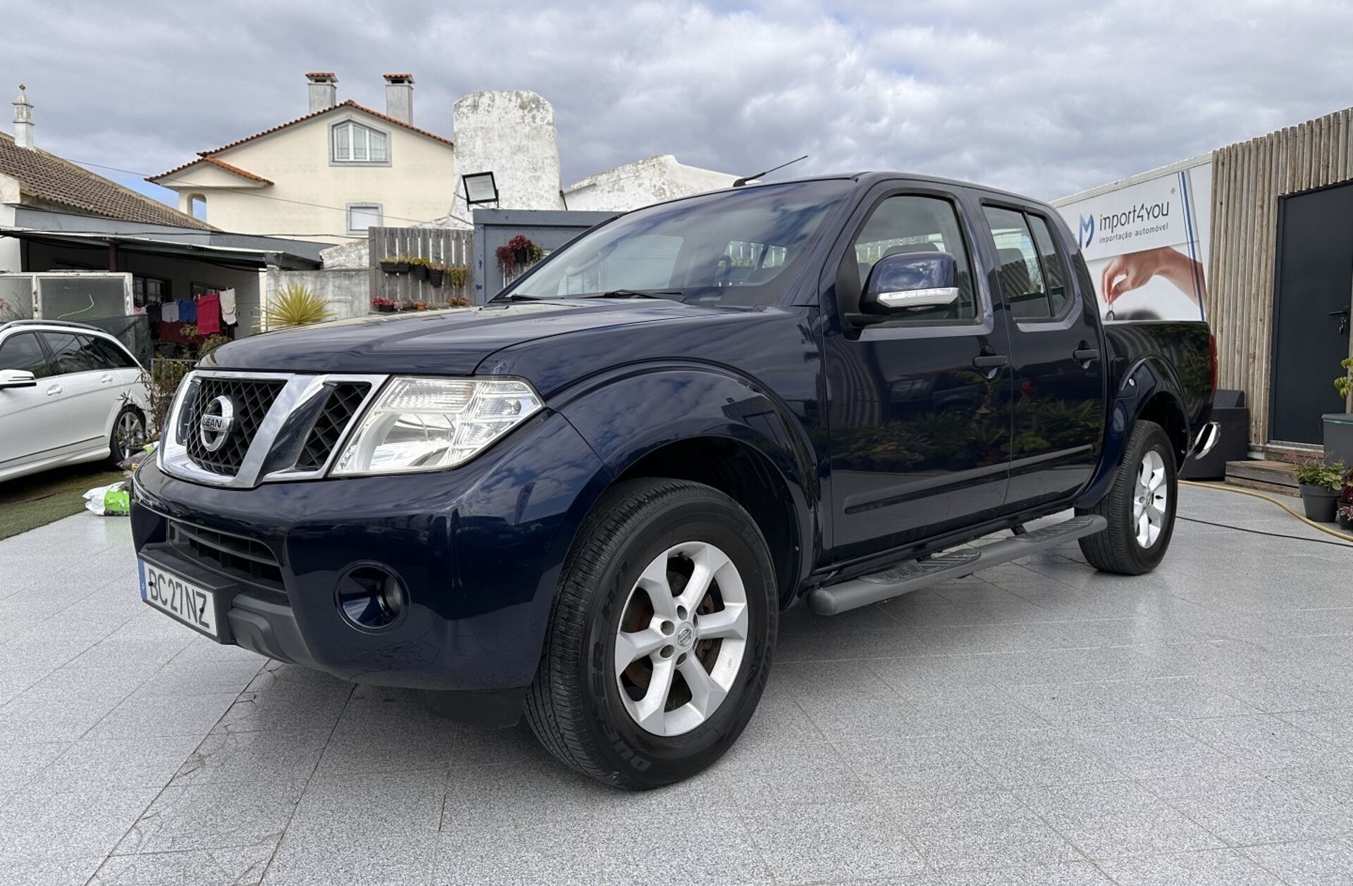 NISSAN Navara 2.5 dCi CD XE 3.5T 4WD