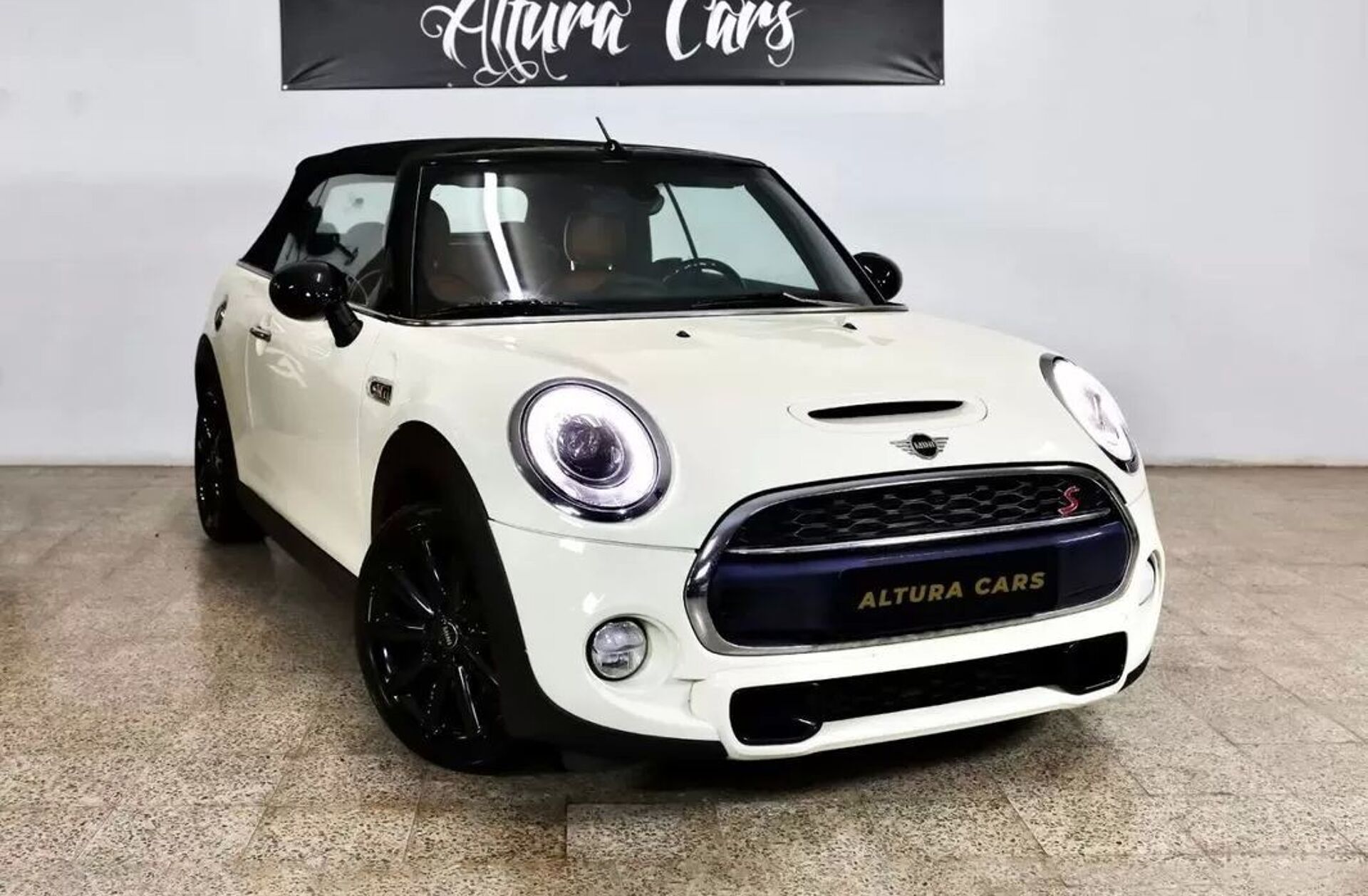 MINI Mini Cooper SD Auto Desportiva