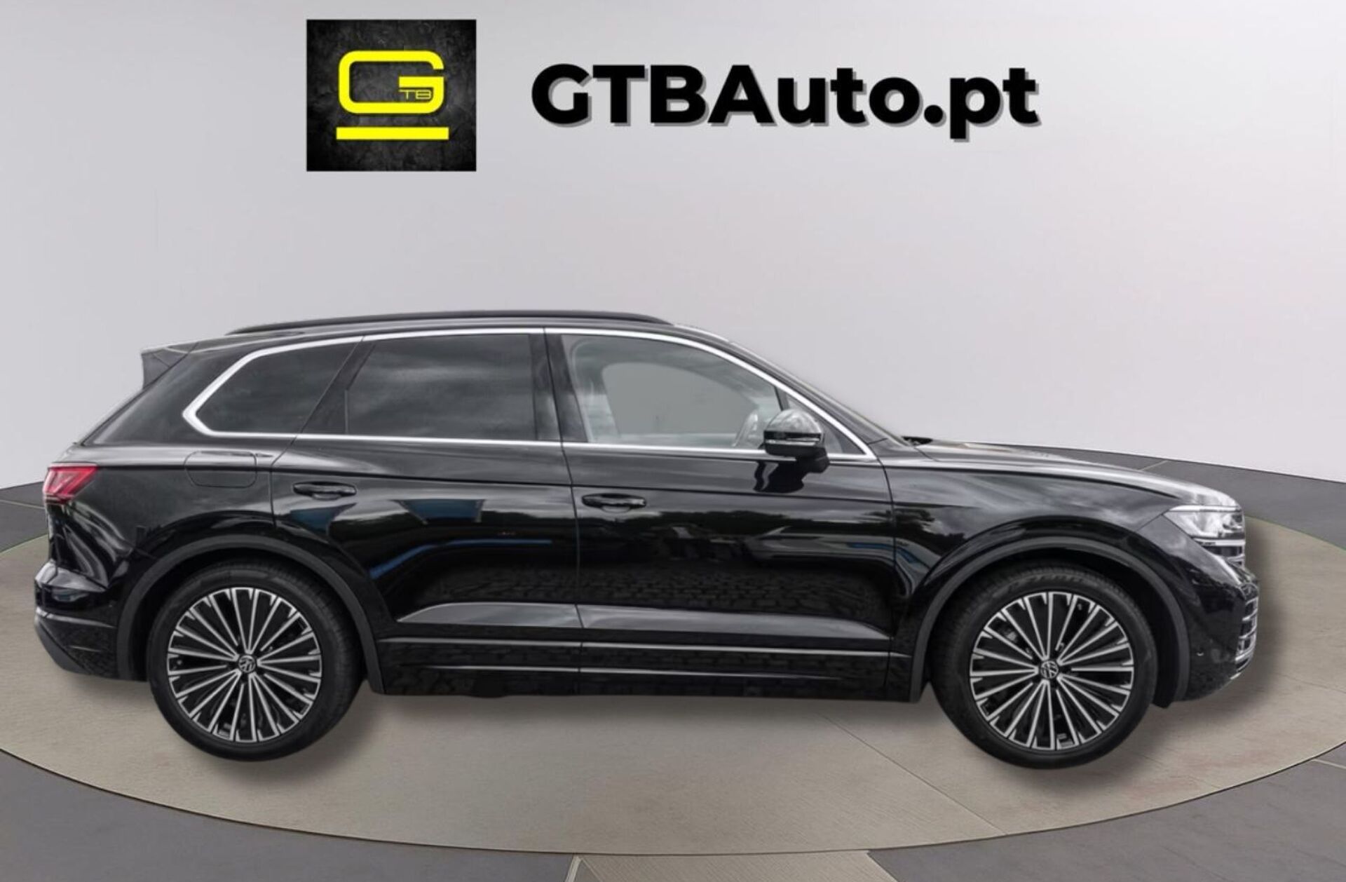 VOLKSWAGEN Touareg 3.0 TSI R