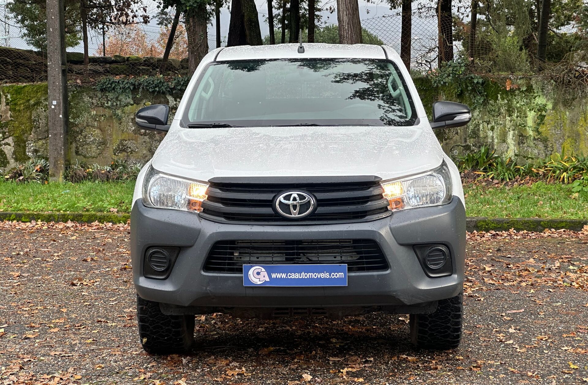 TOYOTA Hilux 2.4 D-4D 4WD CE Trial