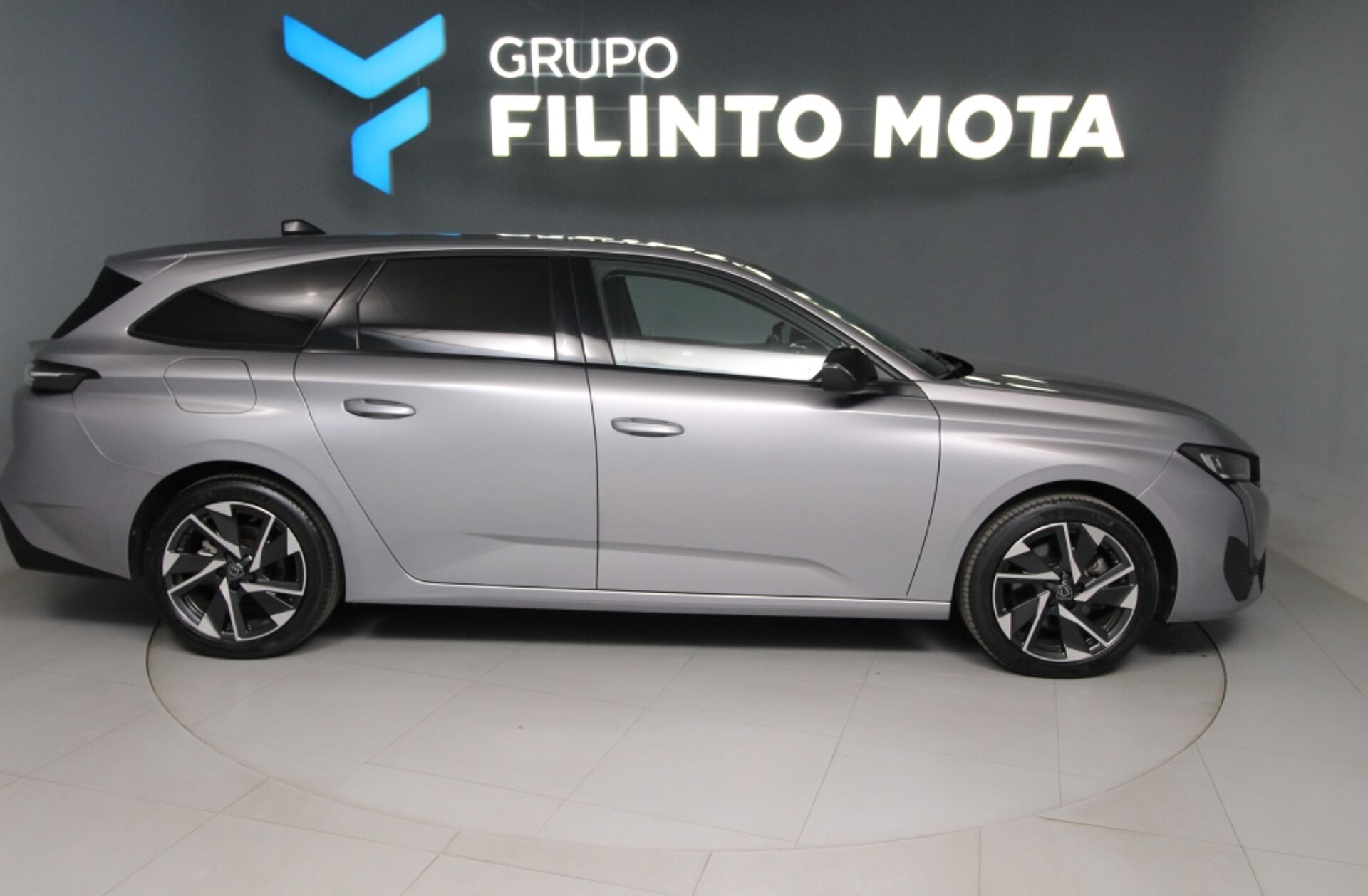 PEUGEOT 308 SW 1.2 PureTech Allure EAT8