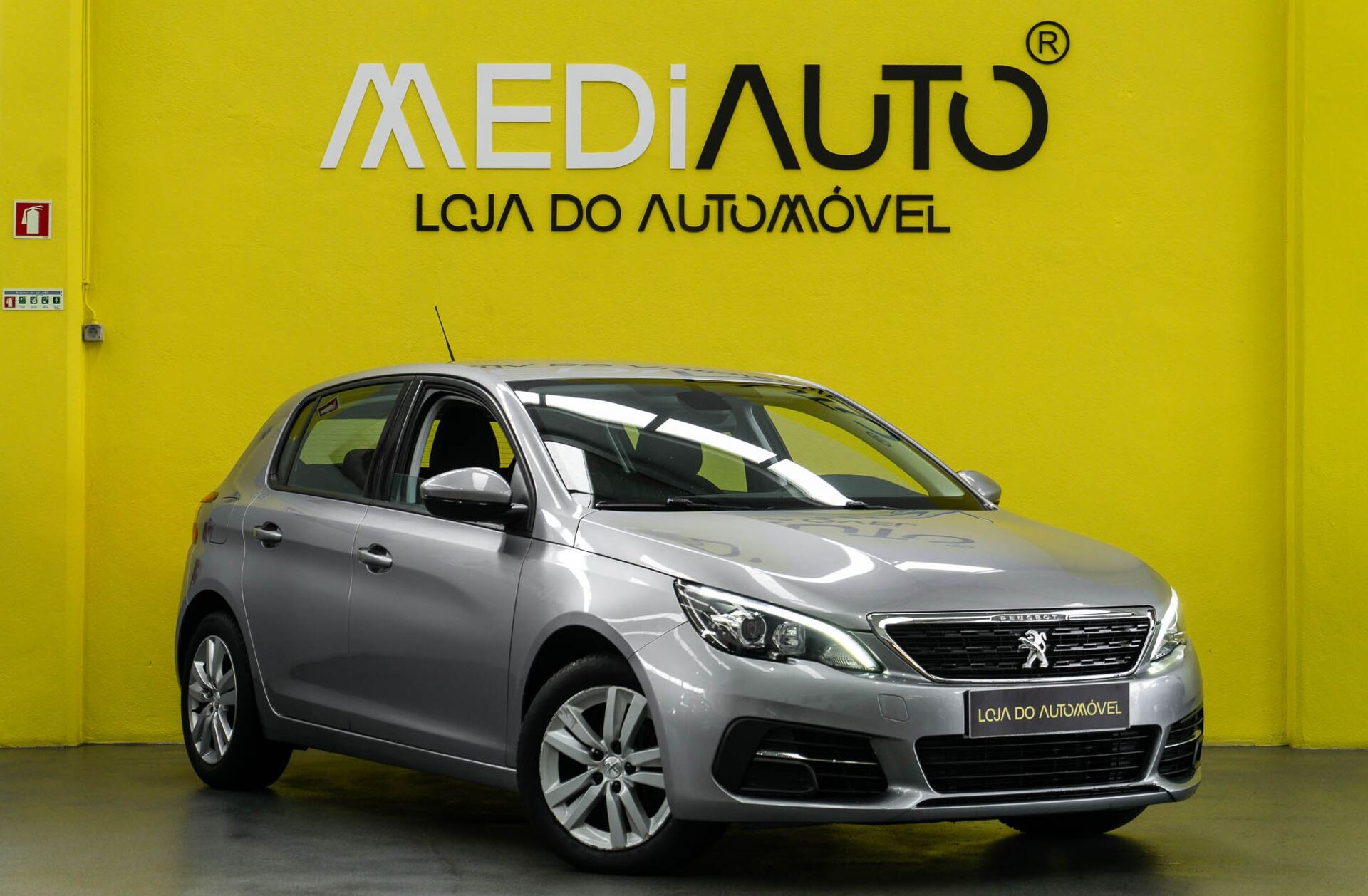 PEUGEOT 308 1.2 PureTech Allure