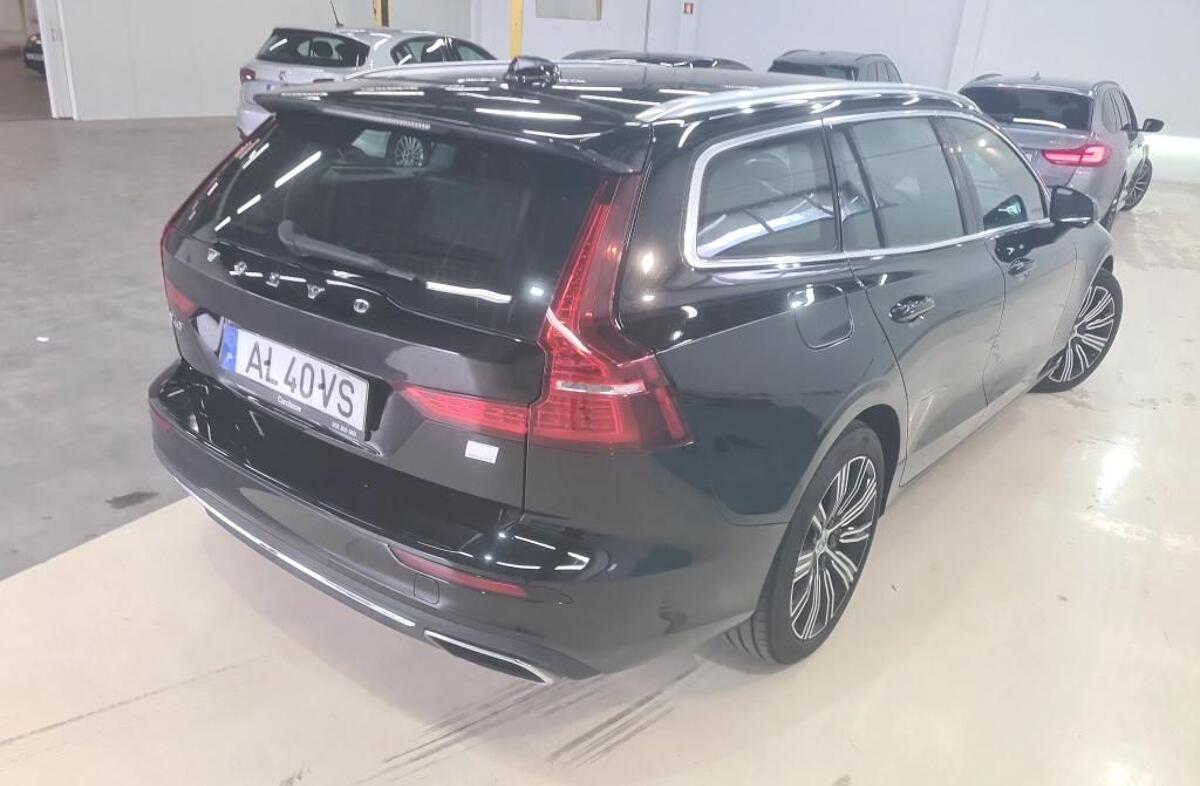 VOLVO V60 2.0 T6 AWD TE Inscription Expression