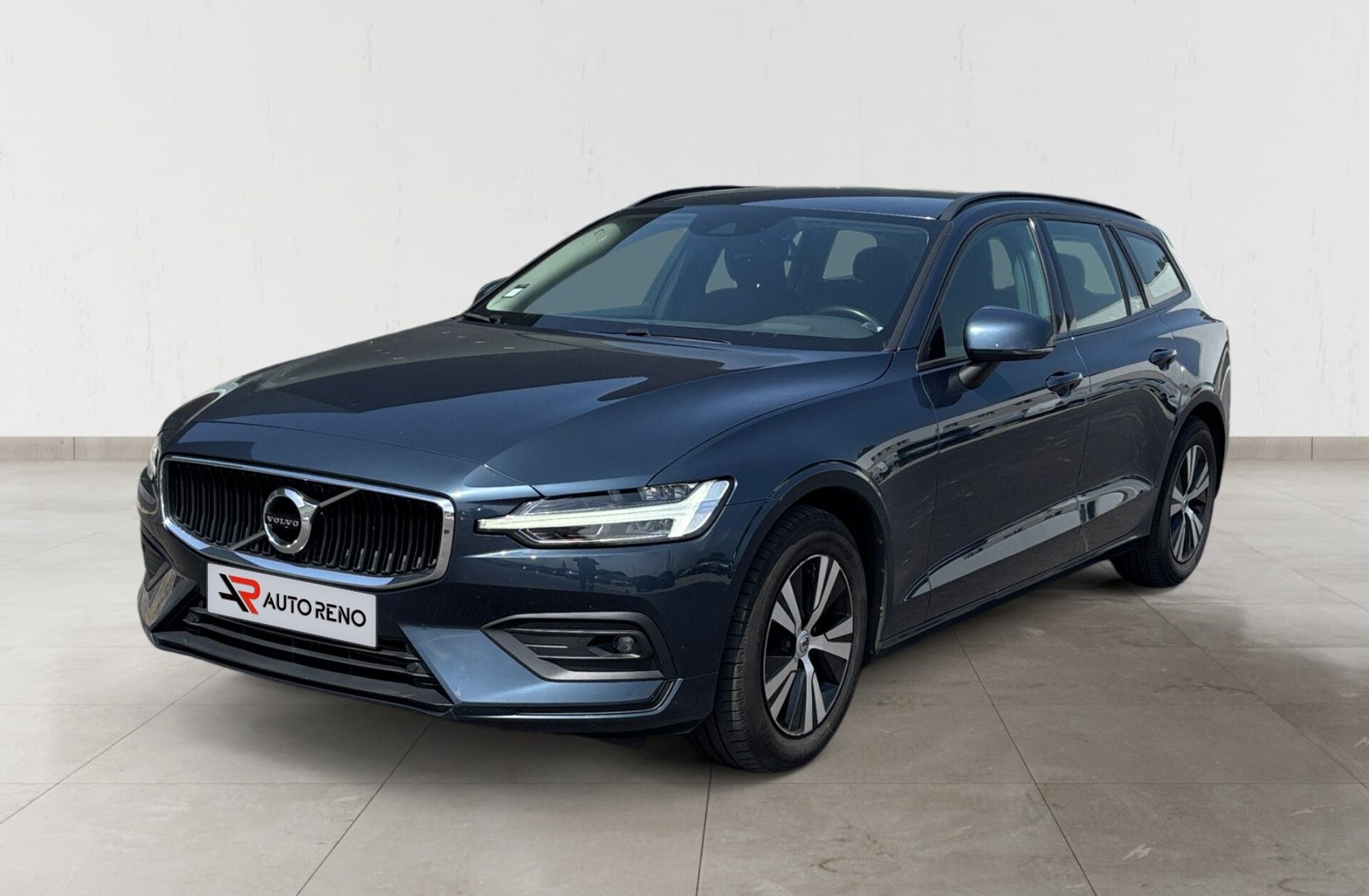 VOLVO V60 2.0 D3 Momentum Geartronic