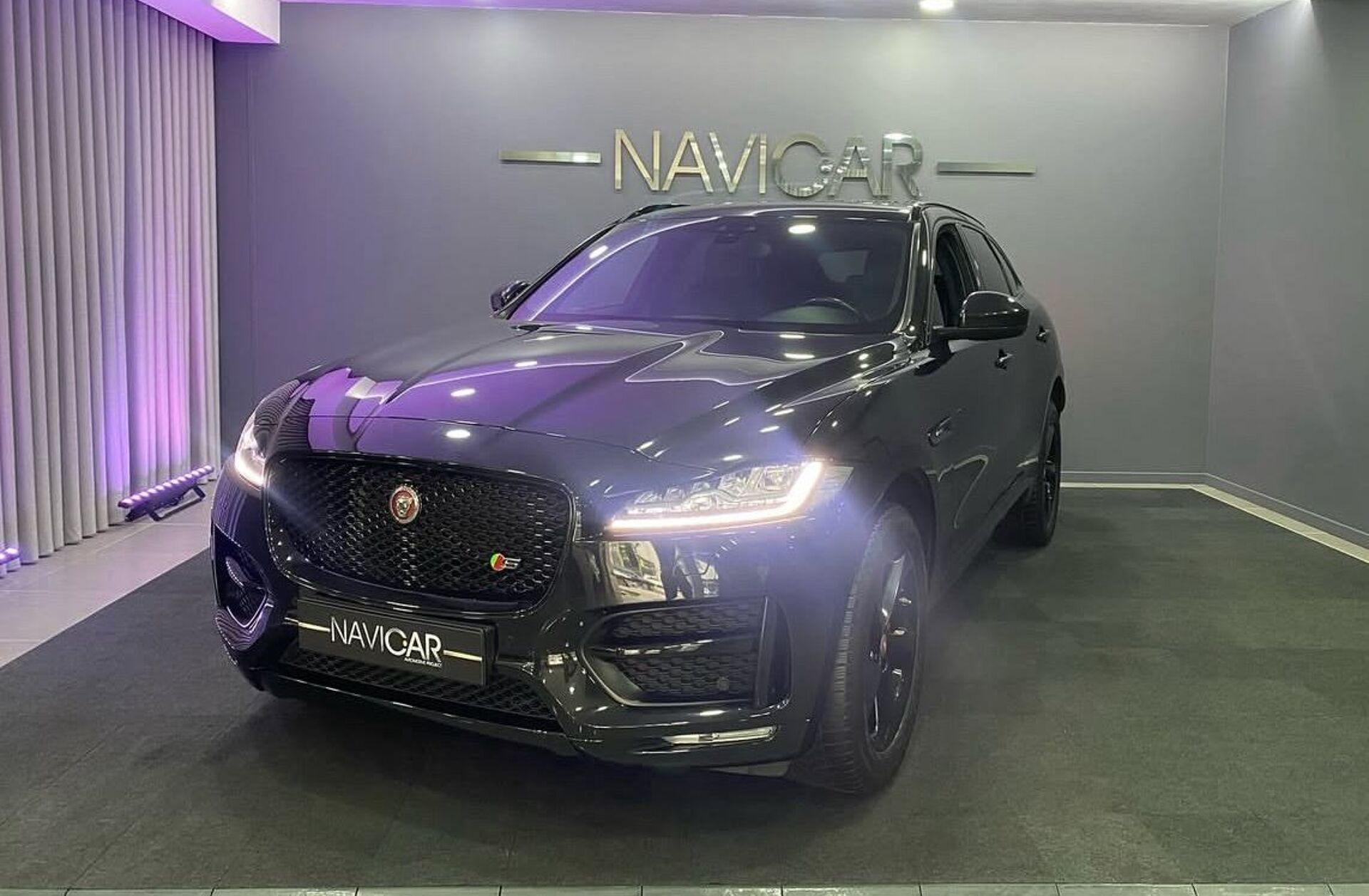 JAGUAR F-Pace 2.0 i4D R-Sport Aut.