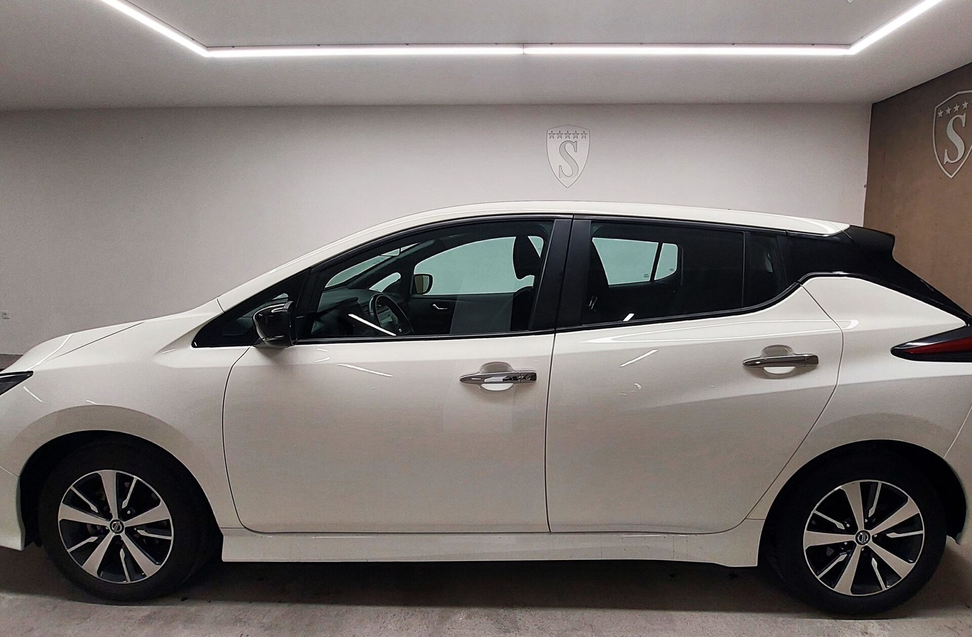 NISSAN Leaf N-Connecta