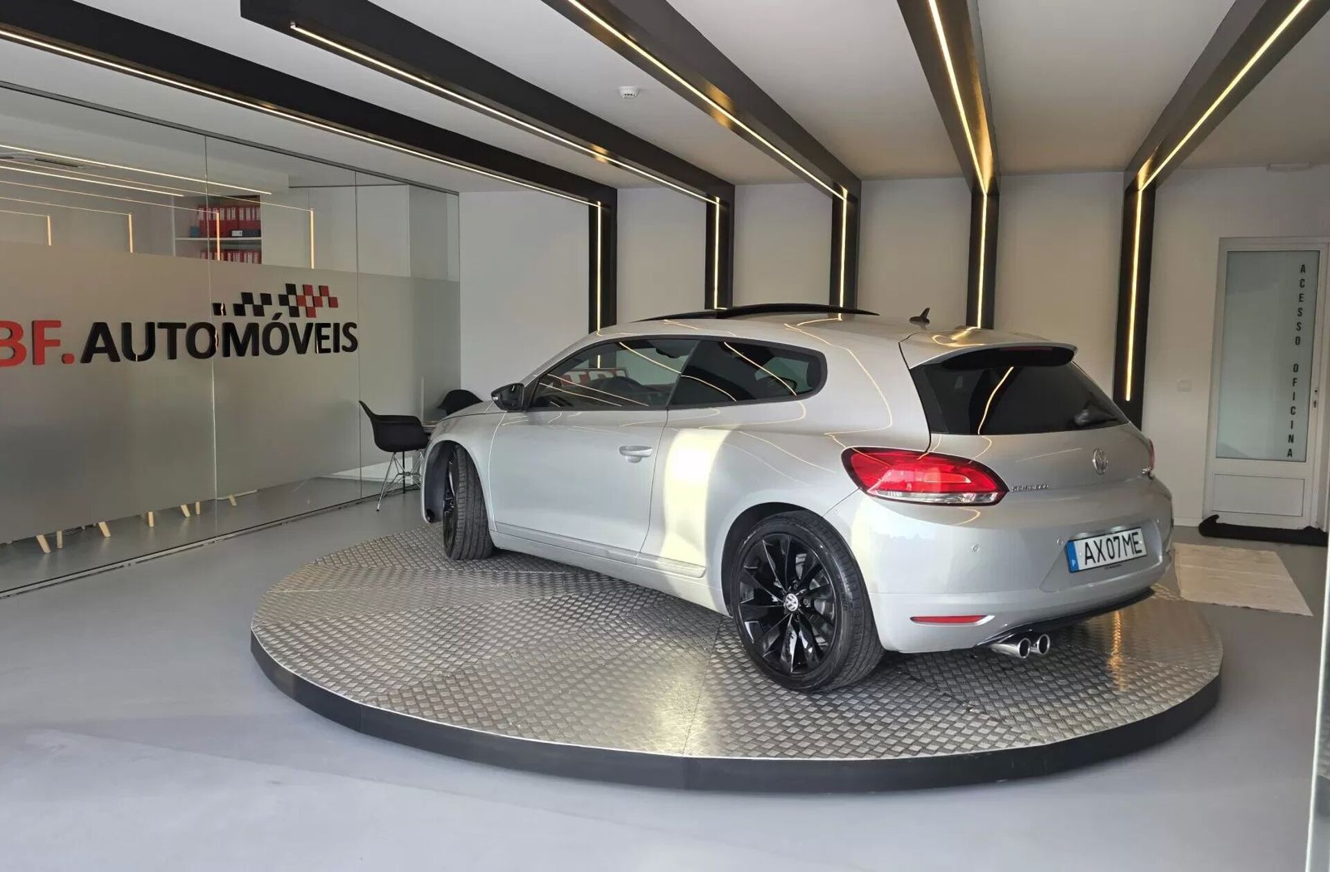 VOLKSWAGEN Scirocco 2.0 TDi Sport