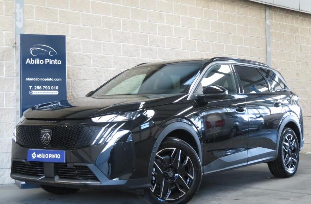 PEUGEOT 5008 1.2 Hybrid Allure e-DCS6