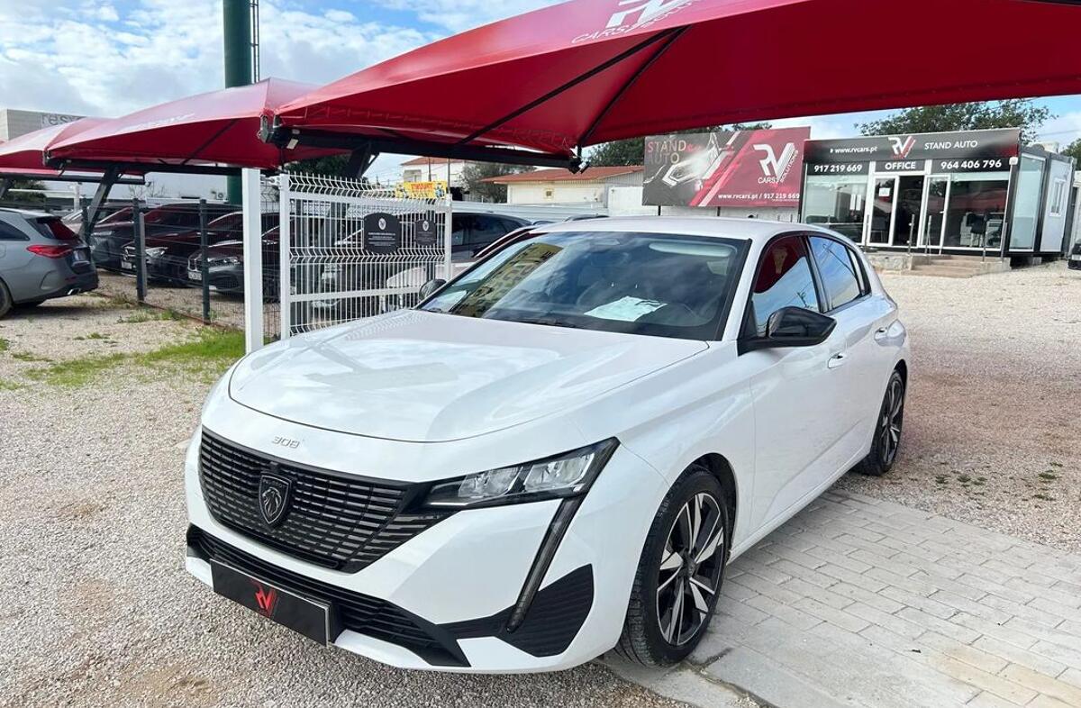 PEUGEOT 308 1.2 PureTech Allure Pack EAT8