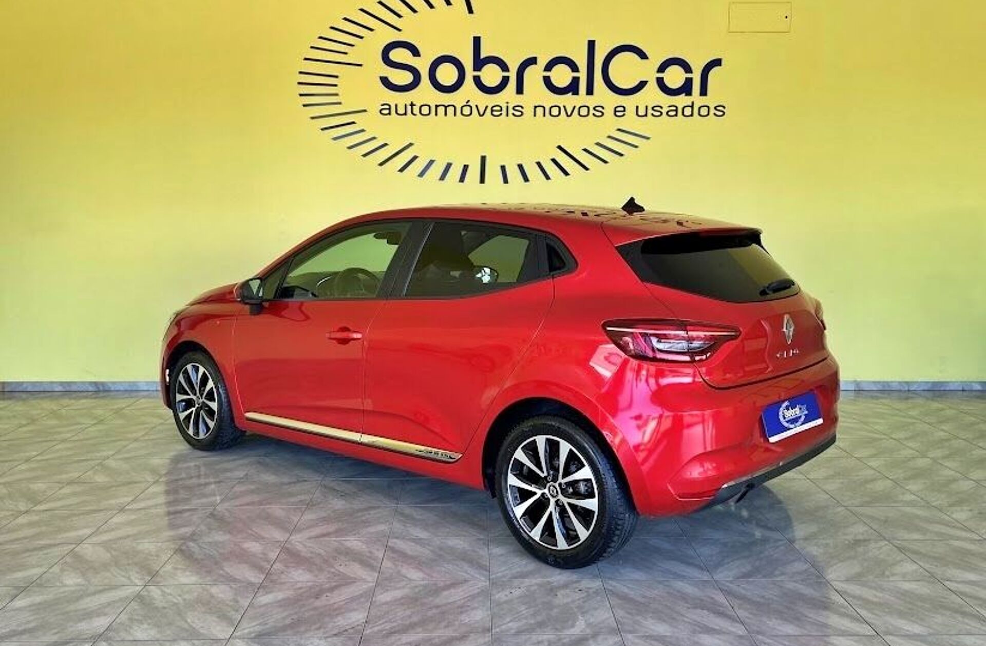 RENAULT Clio 1.0 TCe Intens