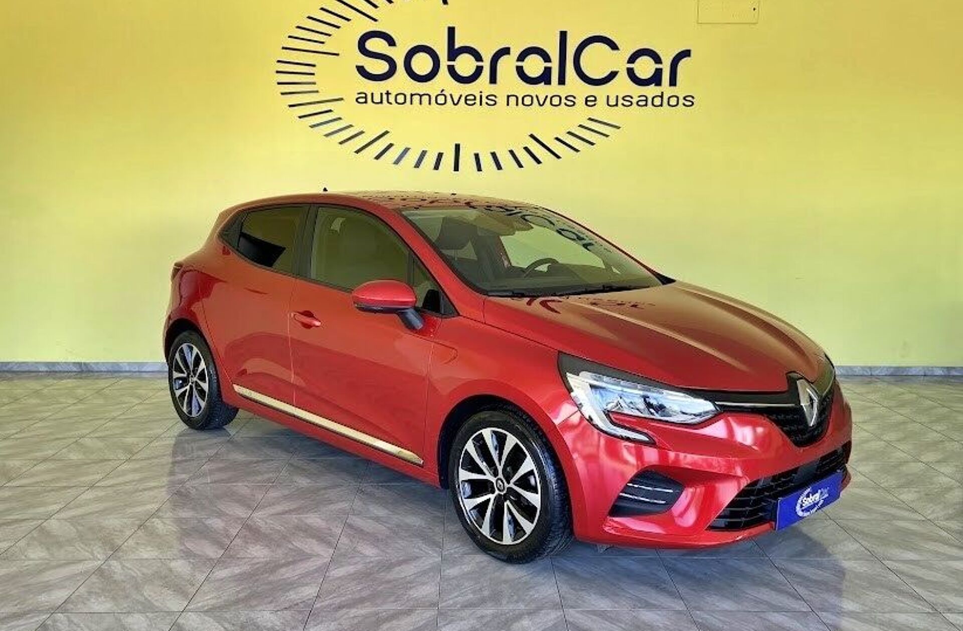 RENAULT Clio 1.0 TCe Intens