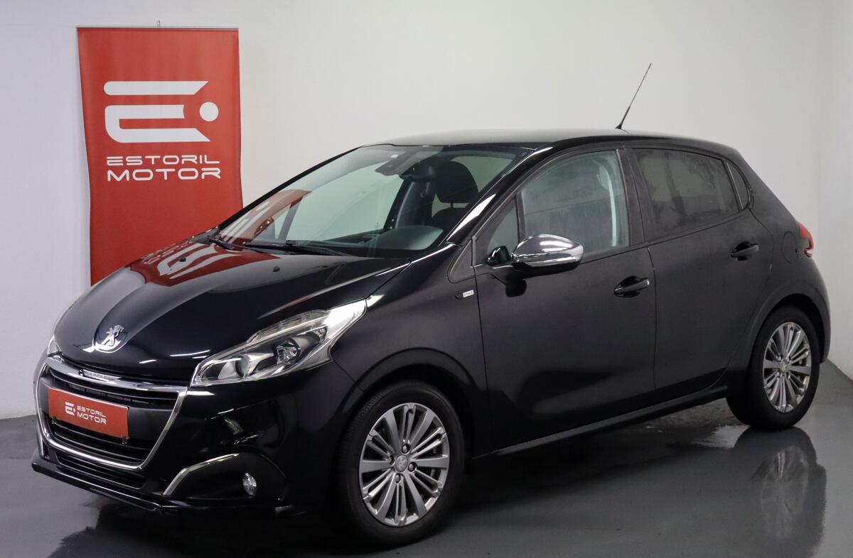 PEUGEOT 208 1.2 PureTech Style