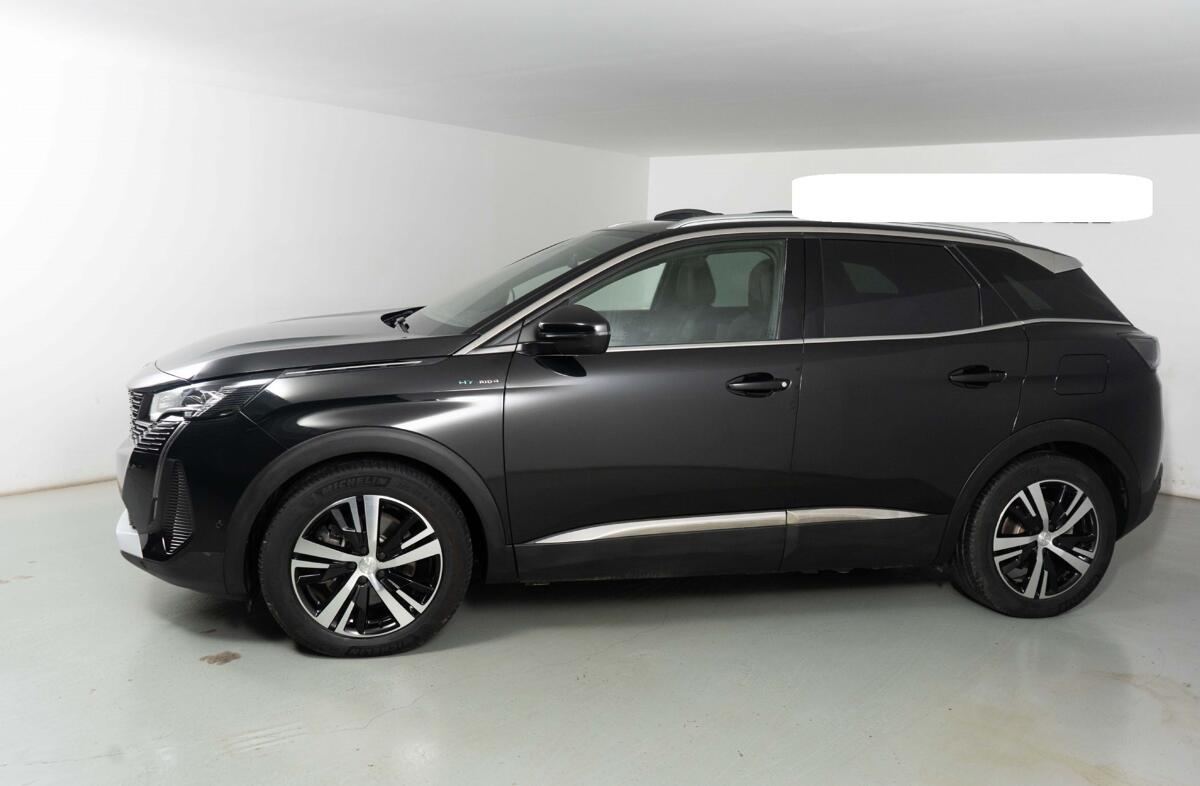 PEUGEOT 3008 1.6 Hybrid GT Pack e-EAT8