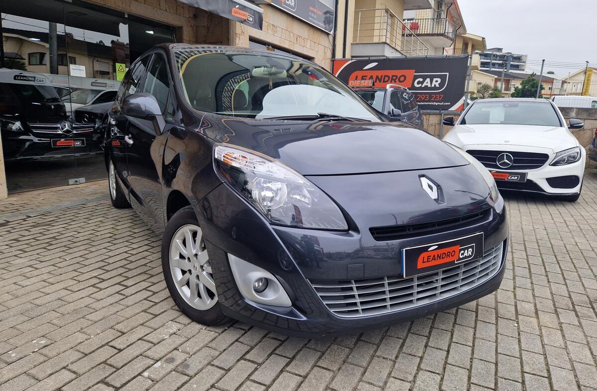 RENAULT Scénic 1.5 dCi Conquest