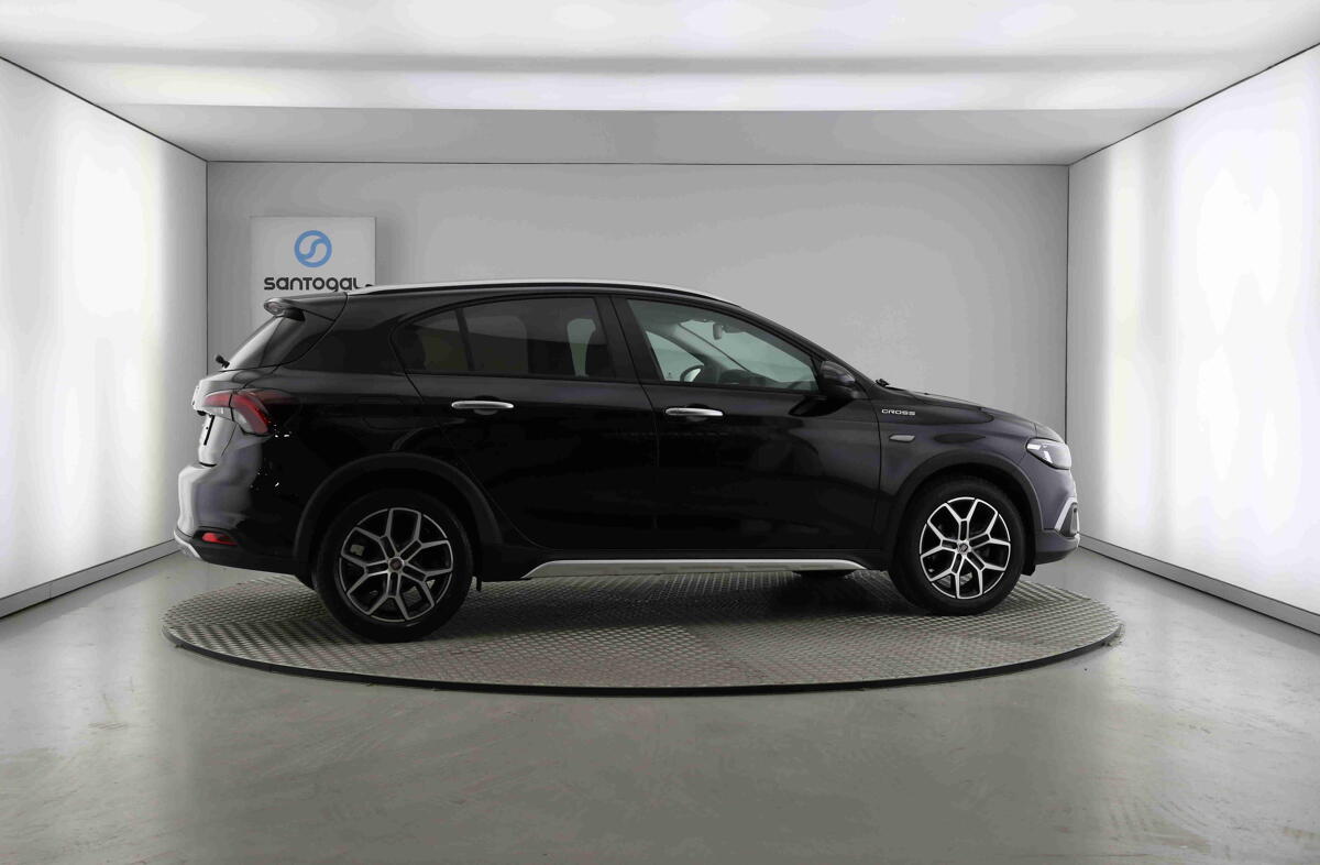 FIAT Tipo 1.3 Multijet Cross