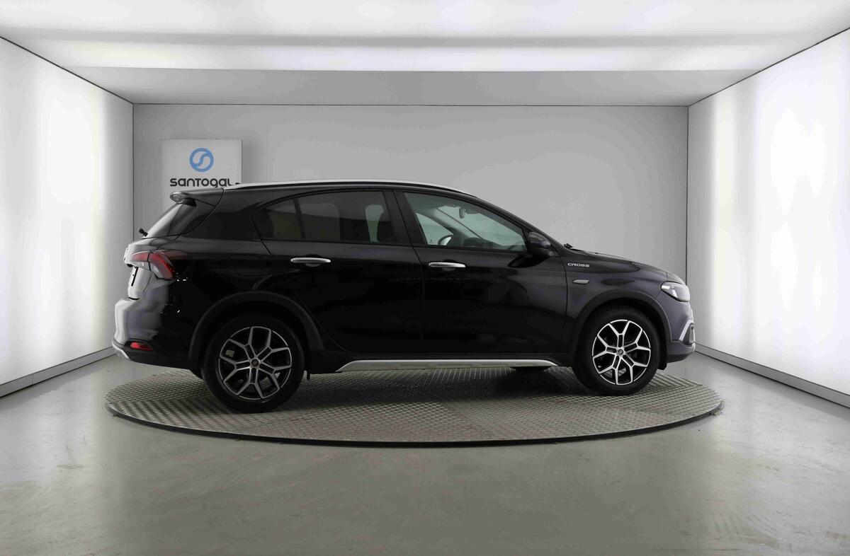 FIAT Tipo 1.3 Multijet Cross