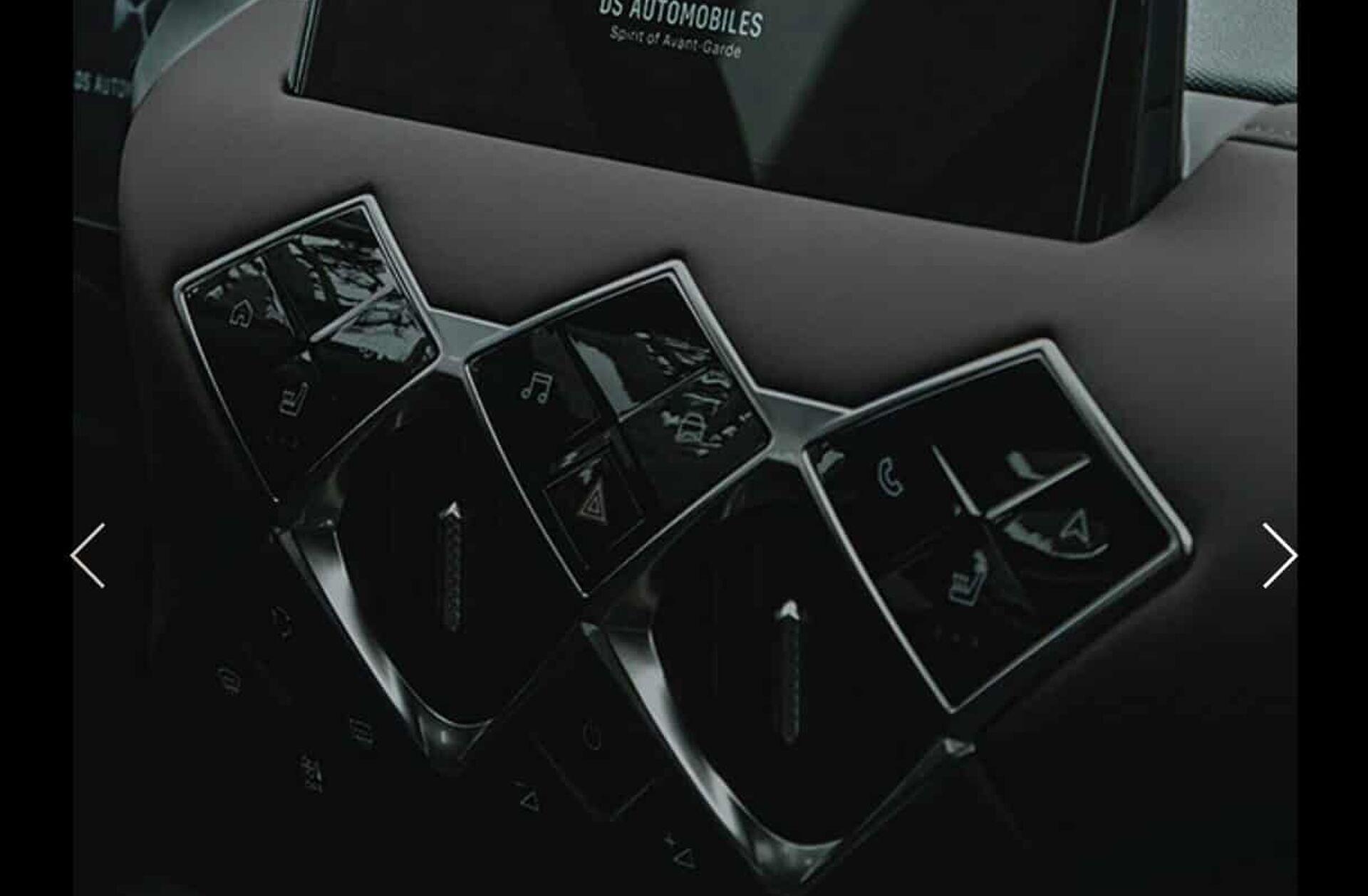 DS DS 3 1.2 PureTech Performance Line EAT8