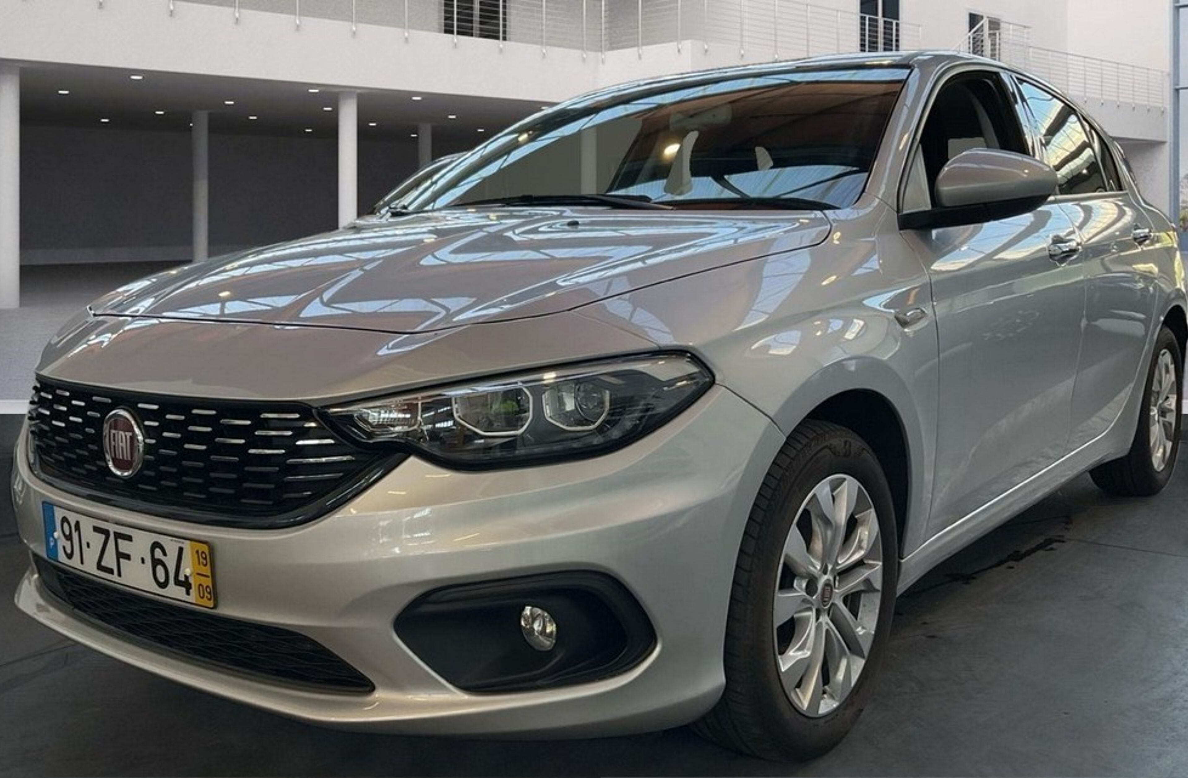 FIAT Tipo 1.3 M-Jet Lounge