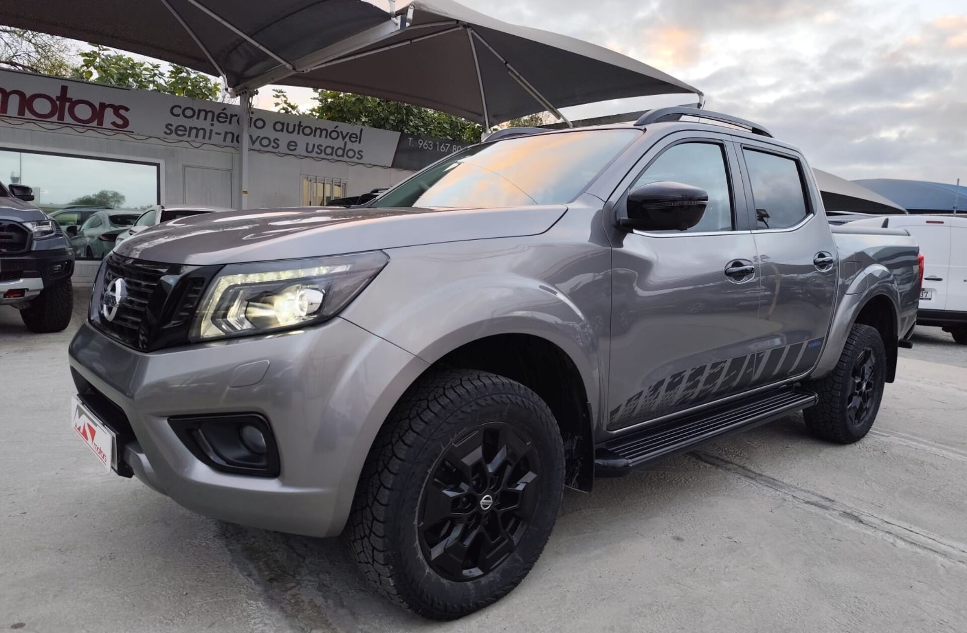 NISSAN Navara 2.3 dCi CD 4WD N-Guard Auto