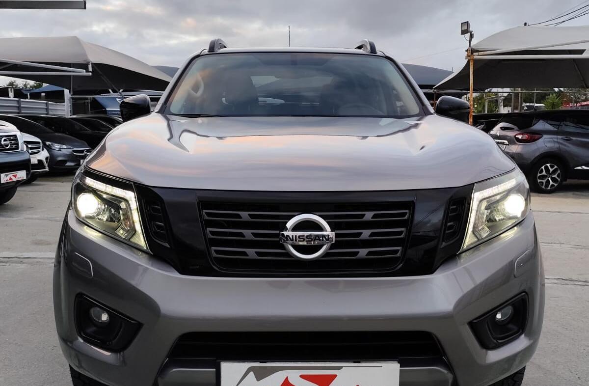 NISSAN Navara 2.3 dCi CD 4WD N-Guard Auto