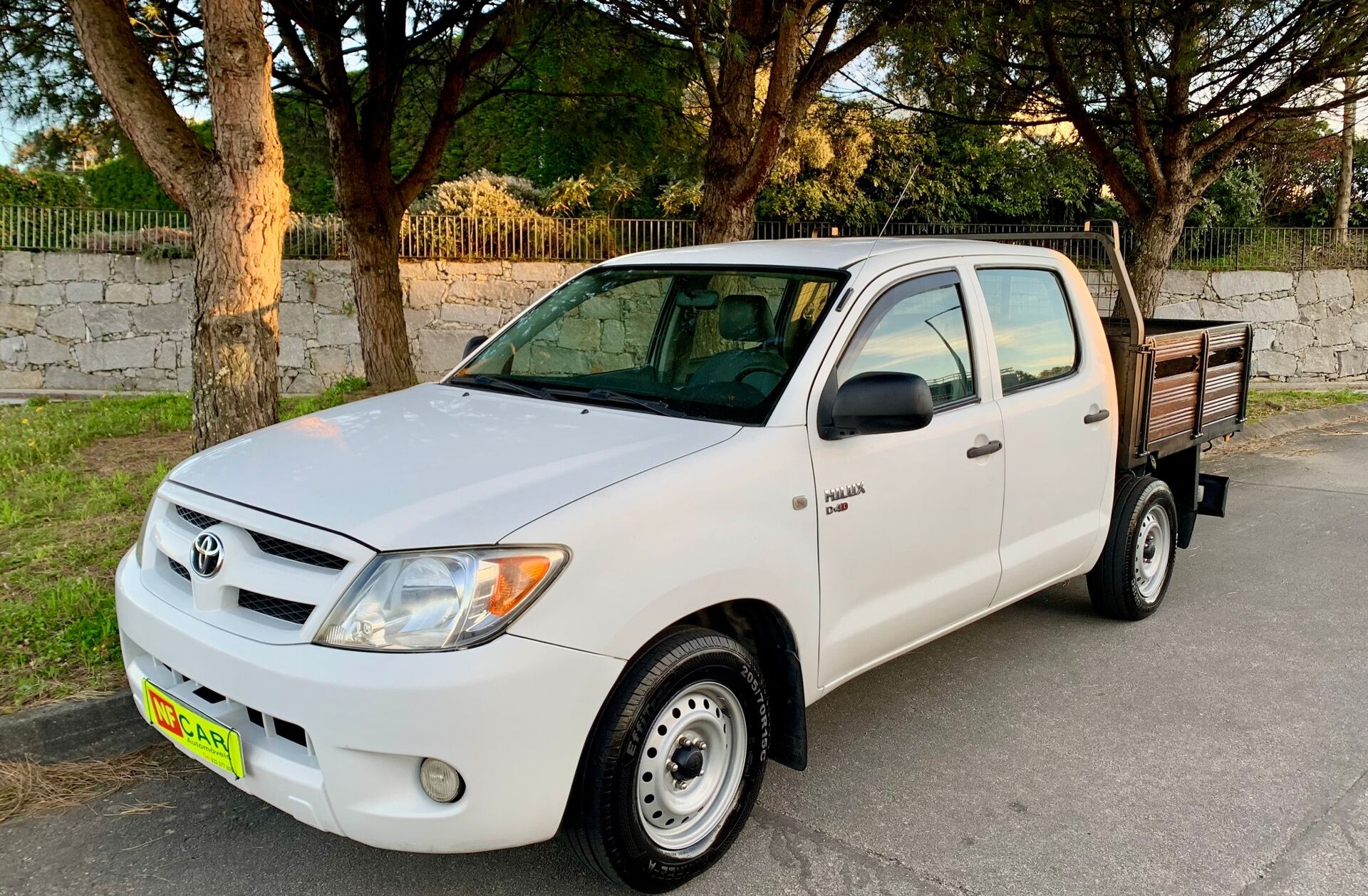 TOYOTA Hilux 2.5 D-4D CD