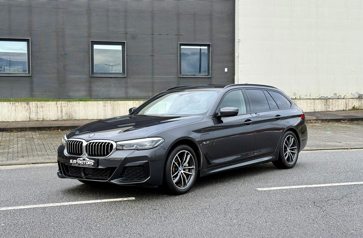 BMW Serie-5 530 e Pack Desportivo M