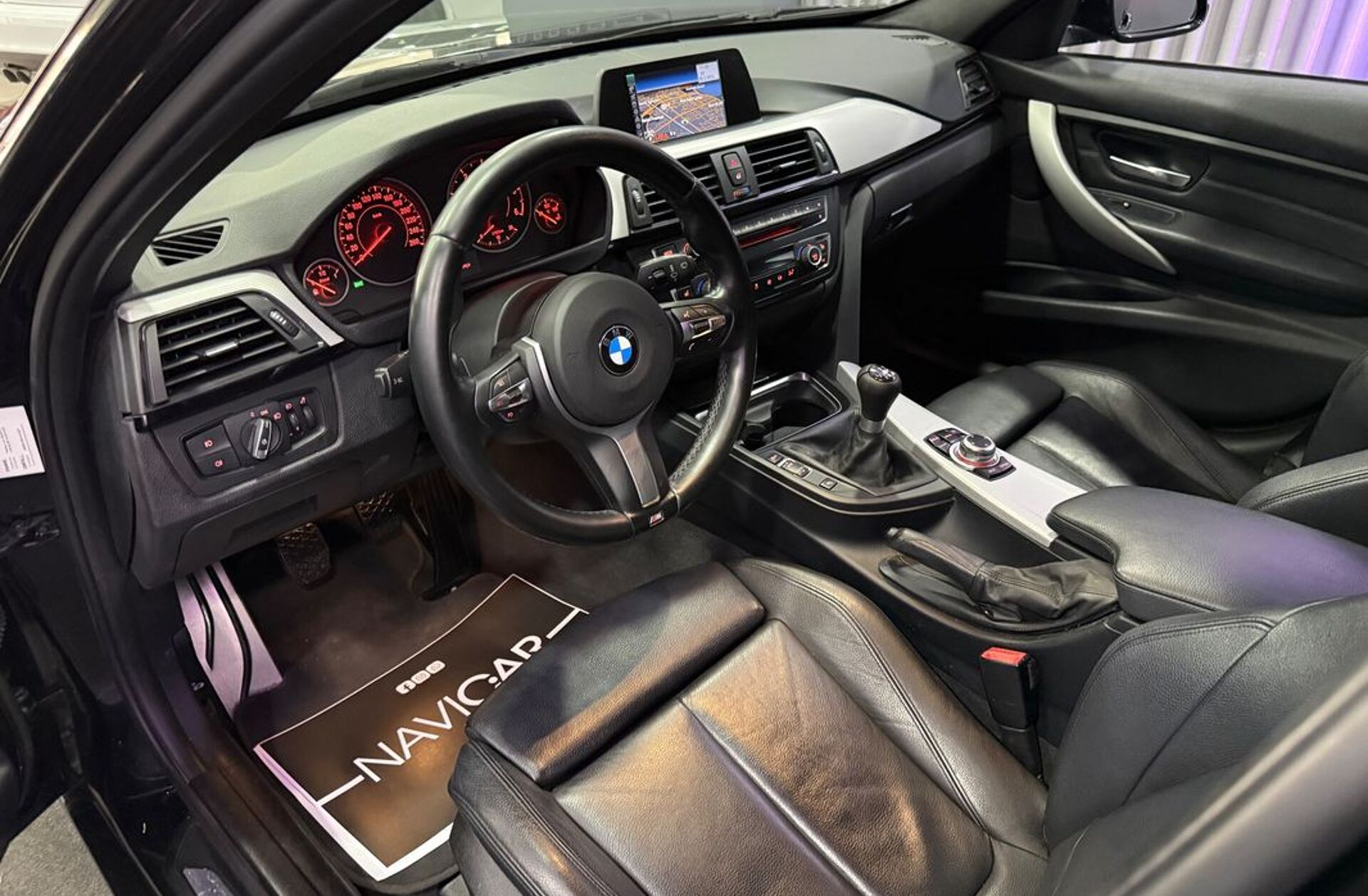 BMW Serie-3 318 d Touring Pack M