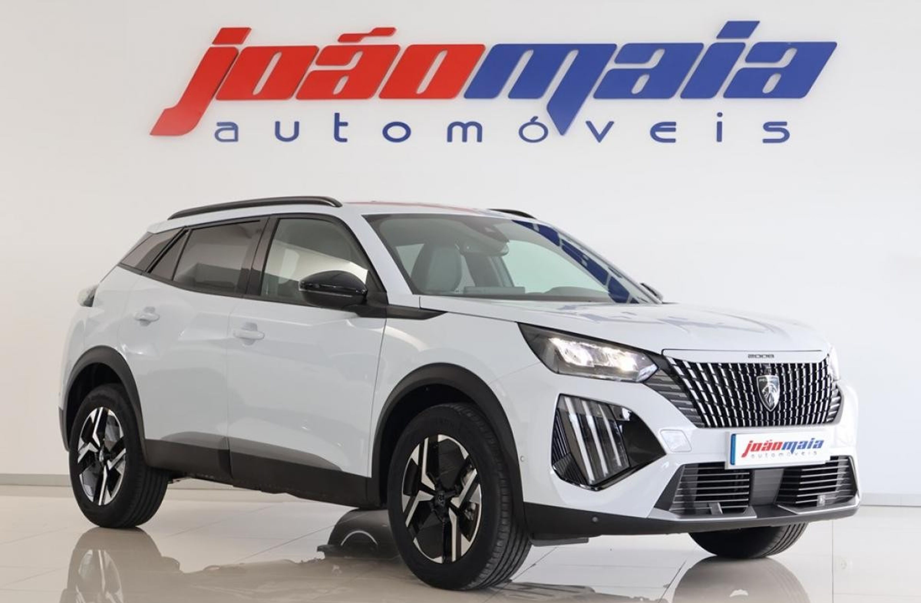 PEUGEOT 2008 1.2 Hybrid Allure e-DCS6