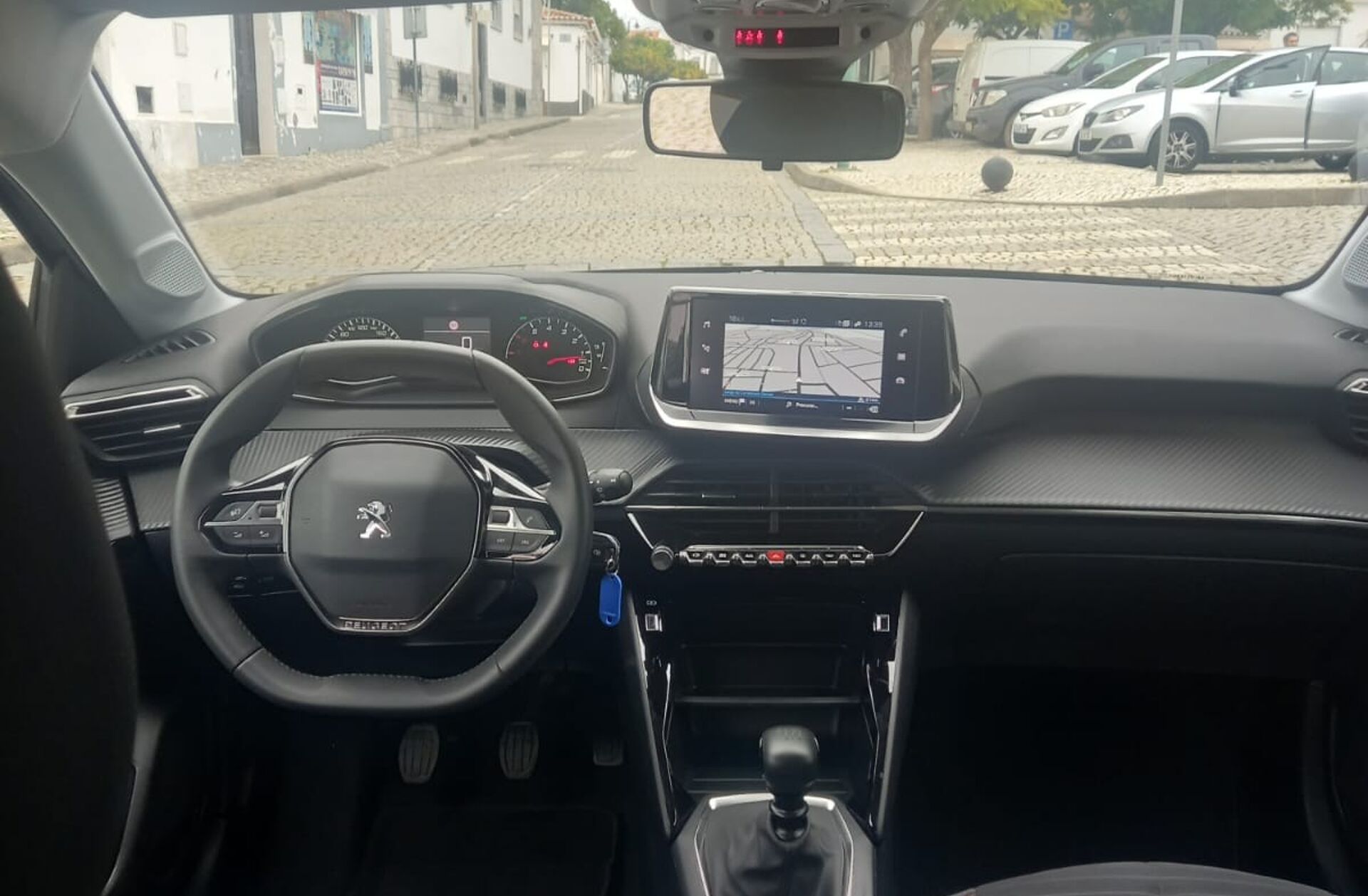 PEUGEOT 208 1.2 PureTech Active Pack