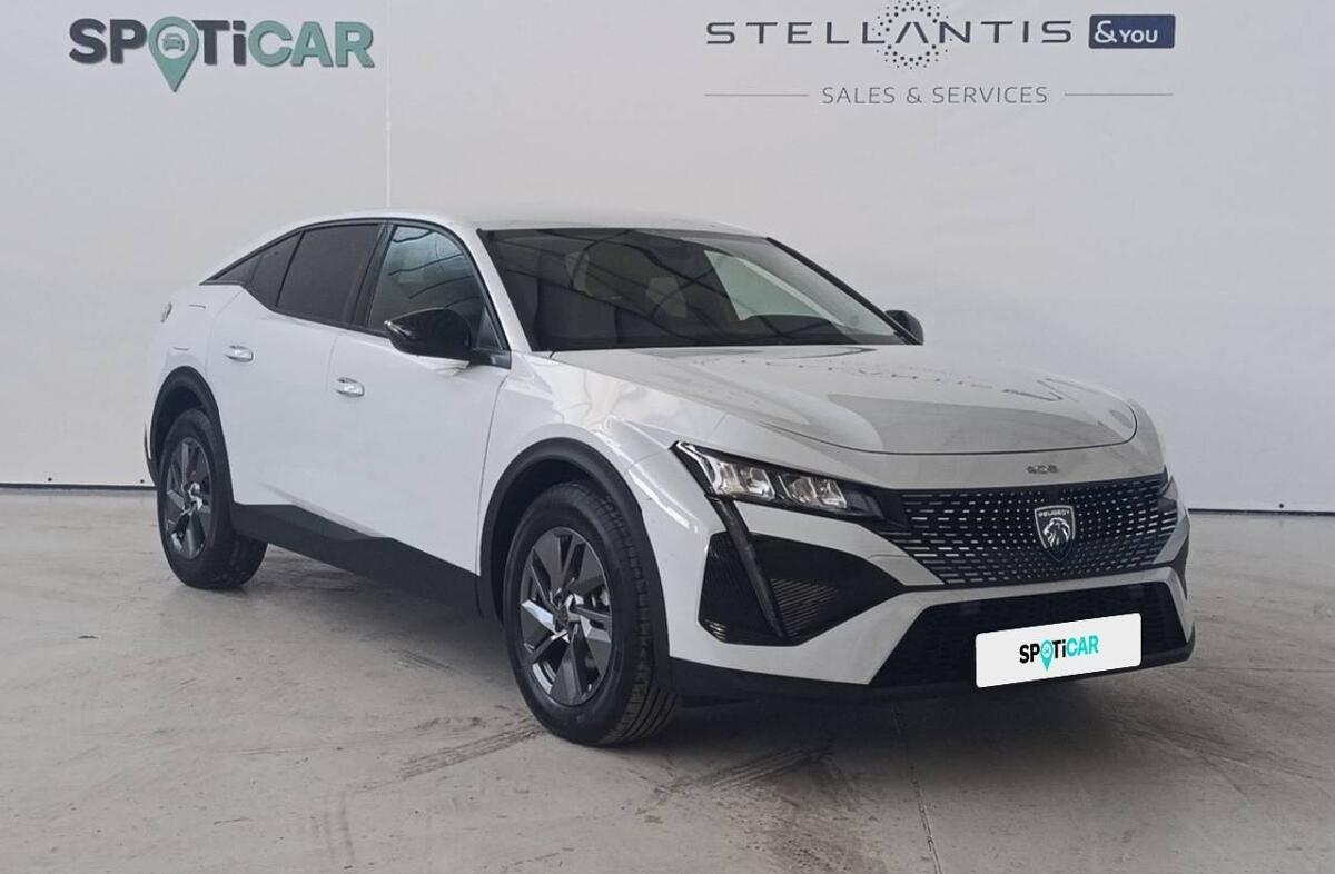 PEUGEOT 408 1.2 Hybrid Allure e-DCS6