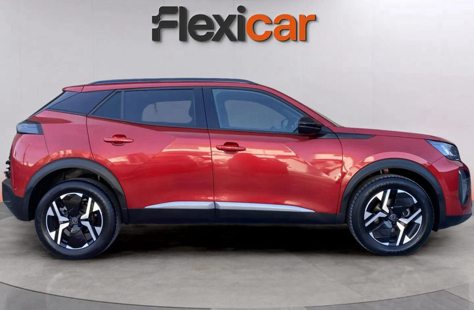 PEUGEOT 2008 1.2 PureTech Allure