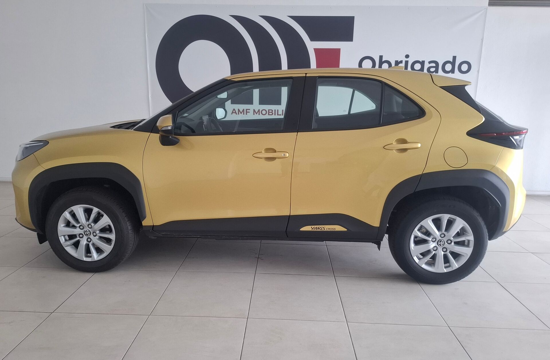 TOYOTA Yaris Cross 1.5 HDF Comfort Plus