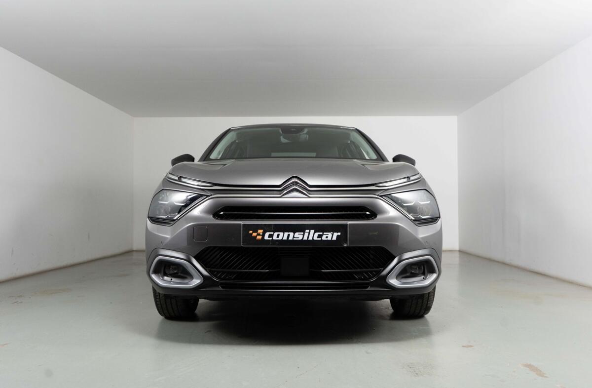 CITROEN C4 X 1.2 PureTech Max EAT8