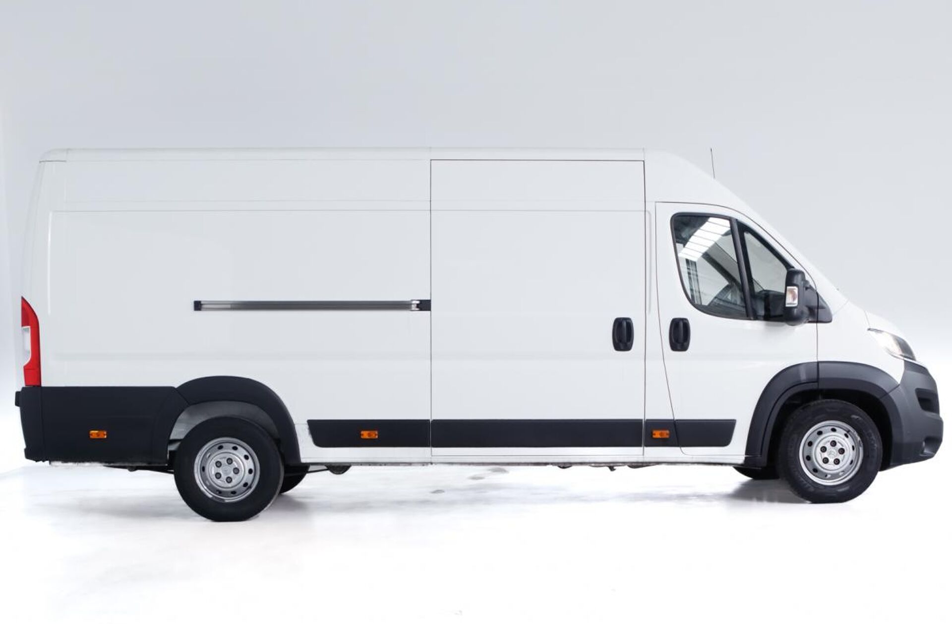 CITROEN Jumper 2.2 BlueHDi 35 L4H2 Club