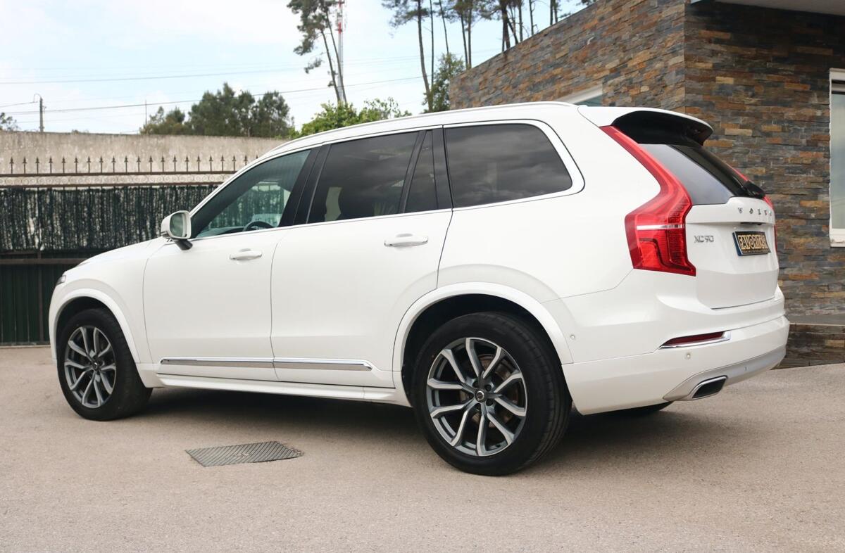VOLVO XC90 2.0 D4 Inscription