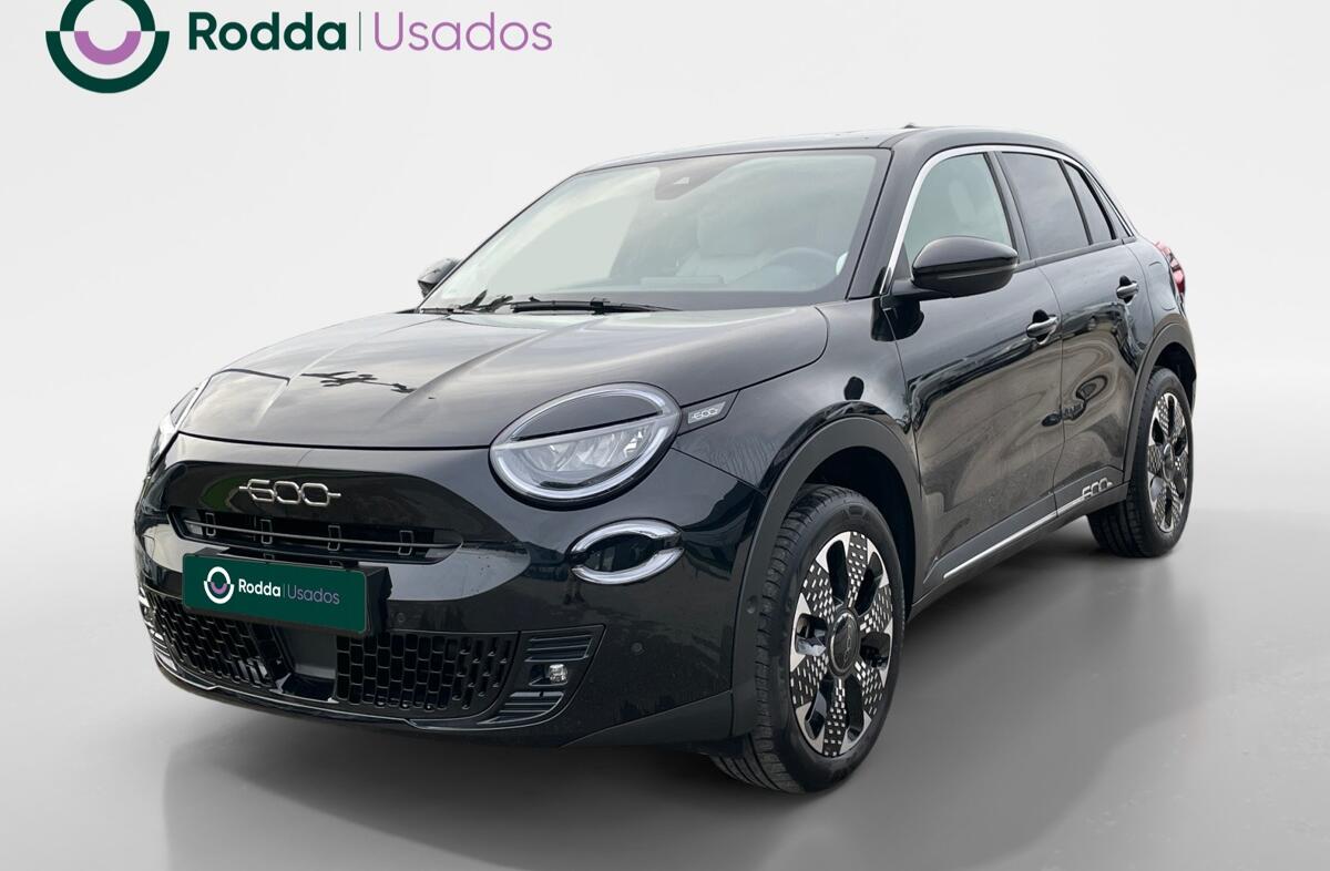 FIAT 600 1.2 Hybrid La Prima