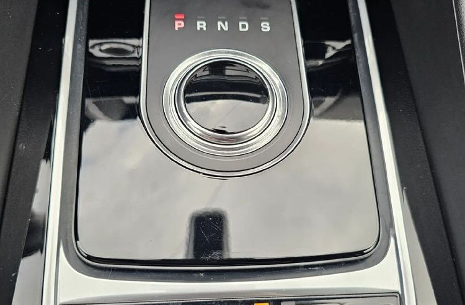 JAGUAR F-Pace 2.0 i4D Prestige AWD Aut.