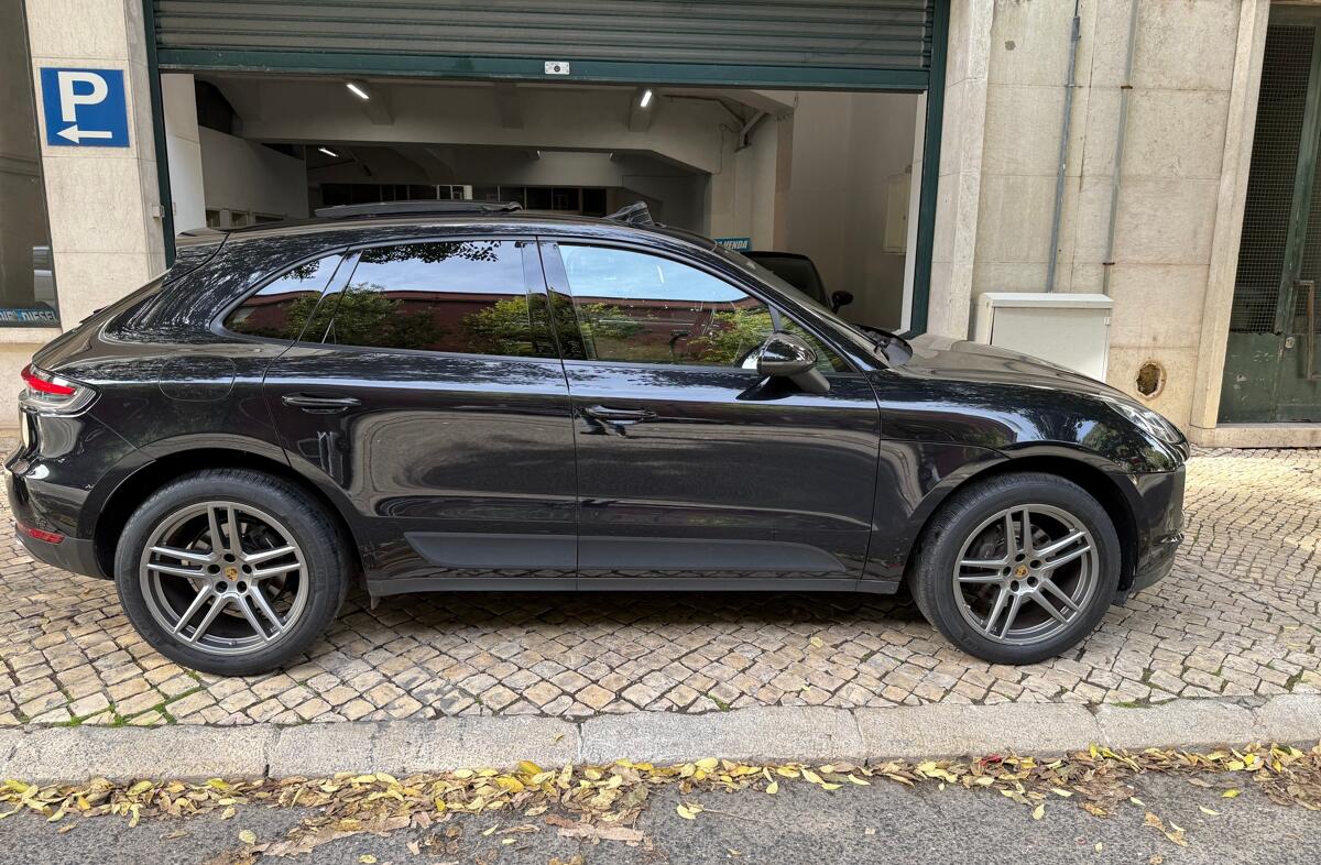 PORSCHE Macan Macan