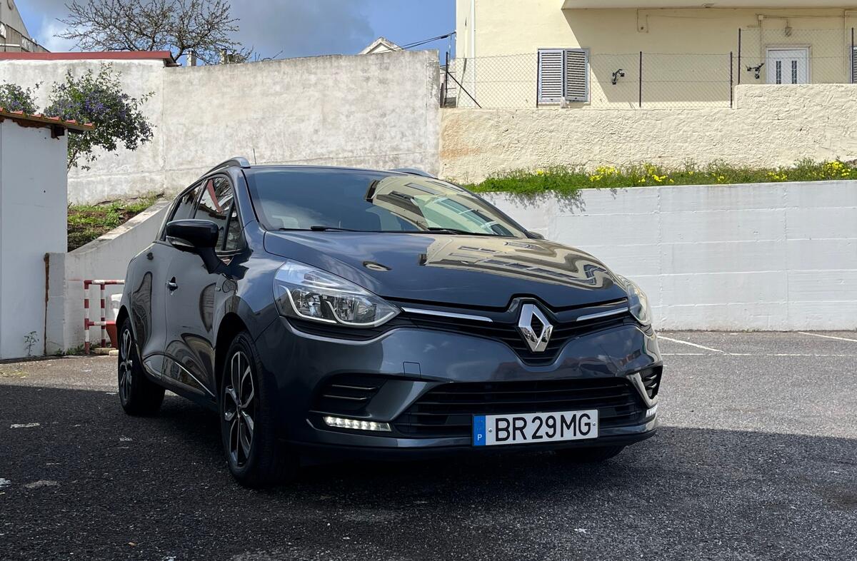 RENAULT Clio 0.9 TCe Limited