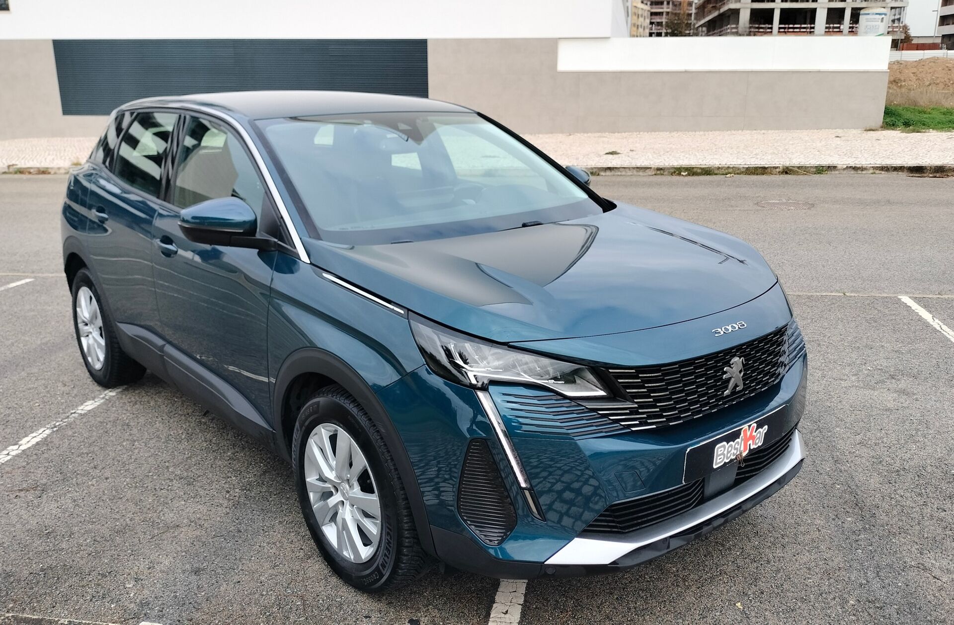 PEUGEOT 3008 1.5 BlueHDi Allure Pack EAT8