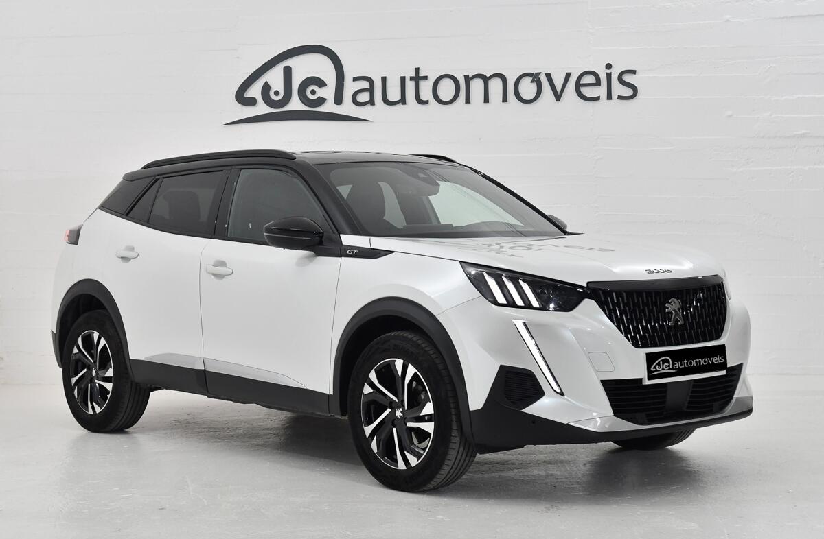 PEUGEOT 2008 1.2 PureTech GT EAT8