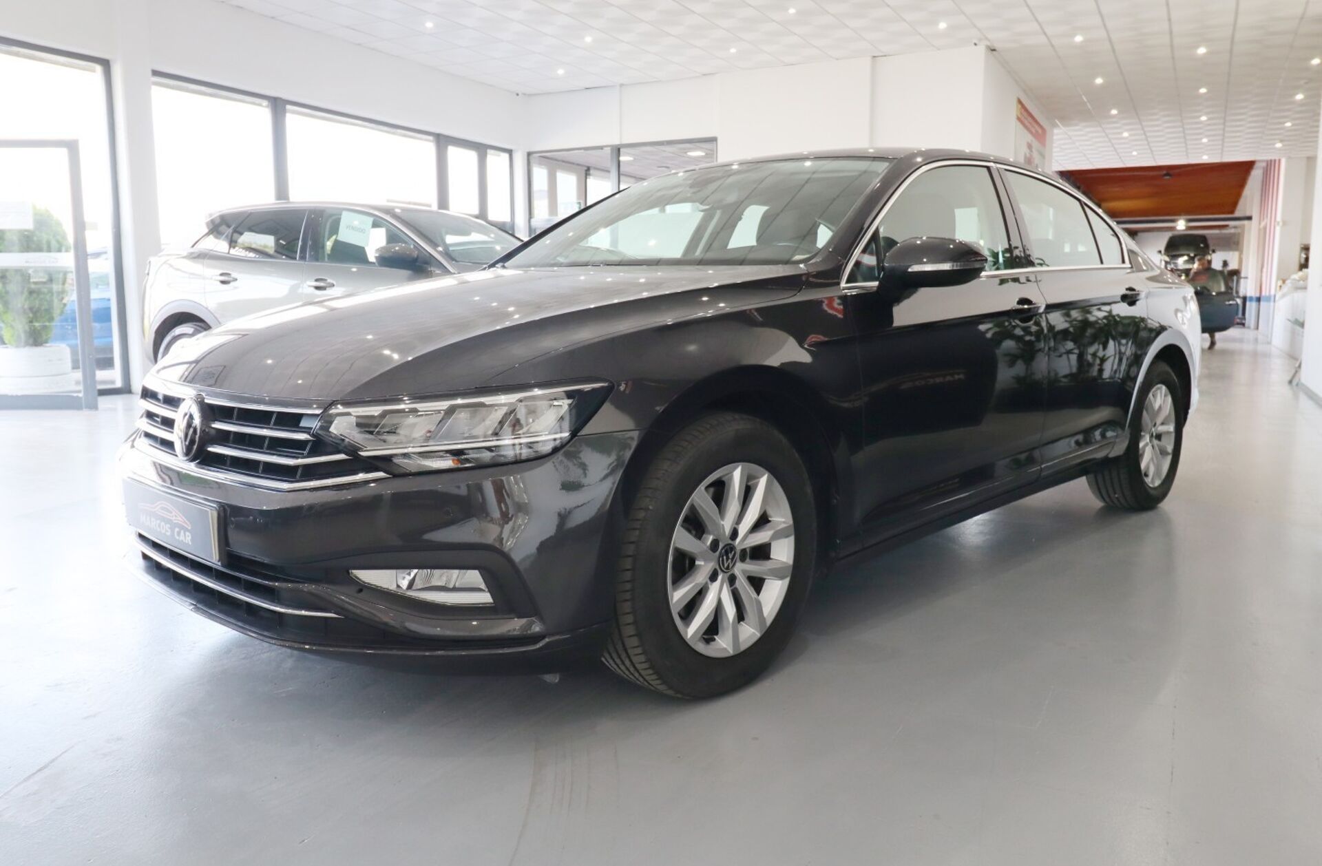 VOLKSWAGEN Passat 1.5 TSI