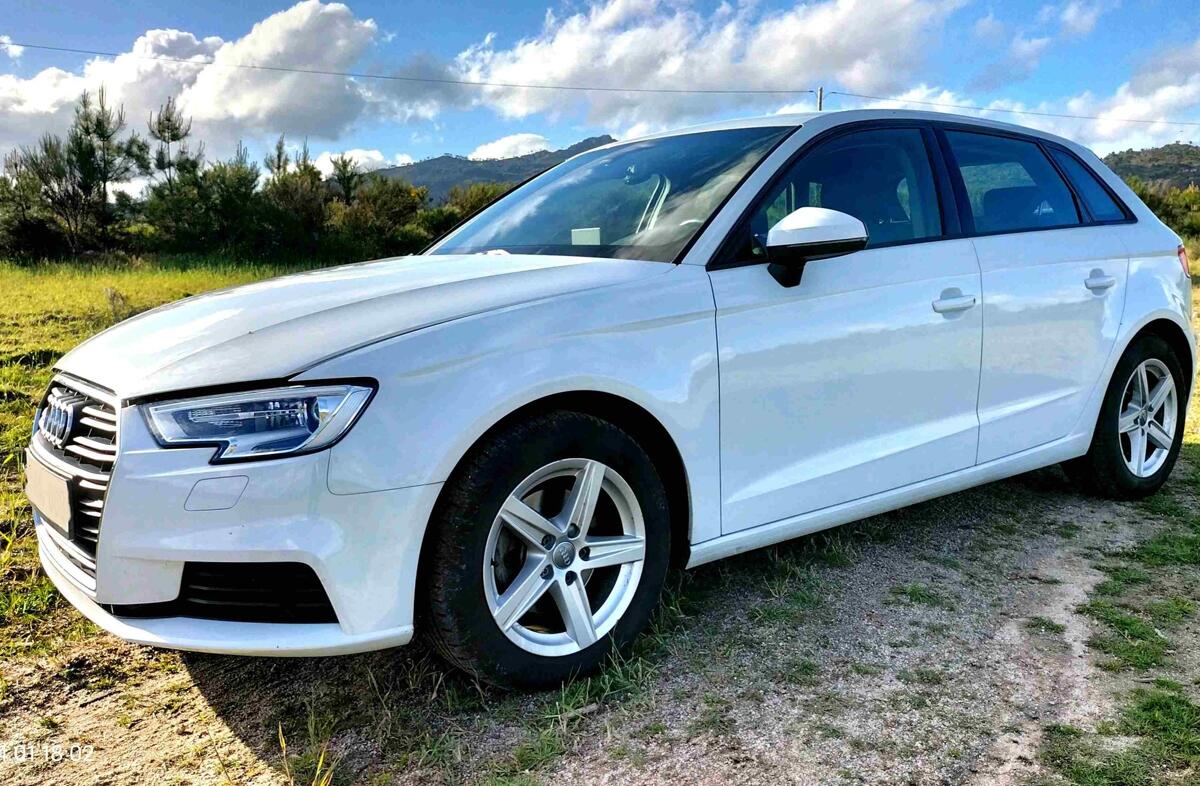 AUDI A3 30 TDI S-line