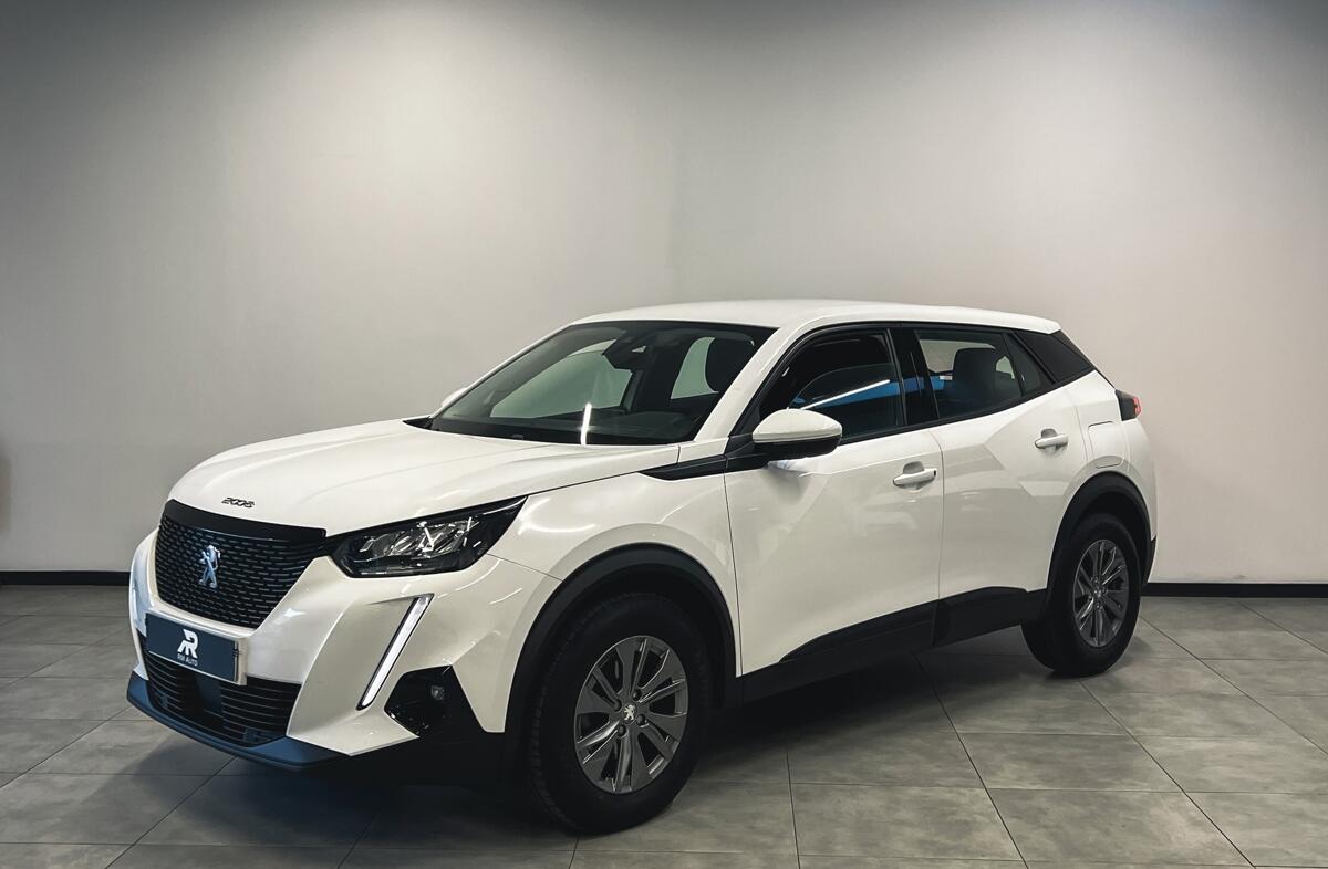 PEUGEOT 2008 1.2 PureTech Active Pack