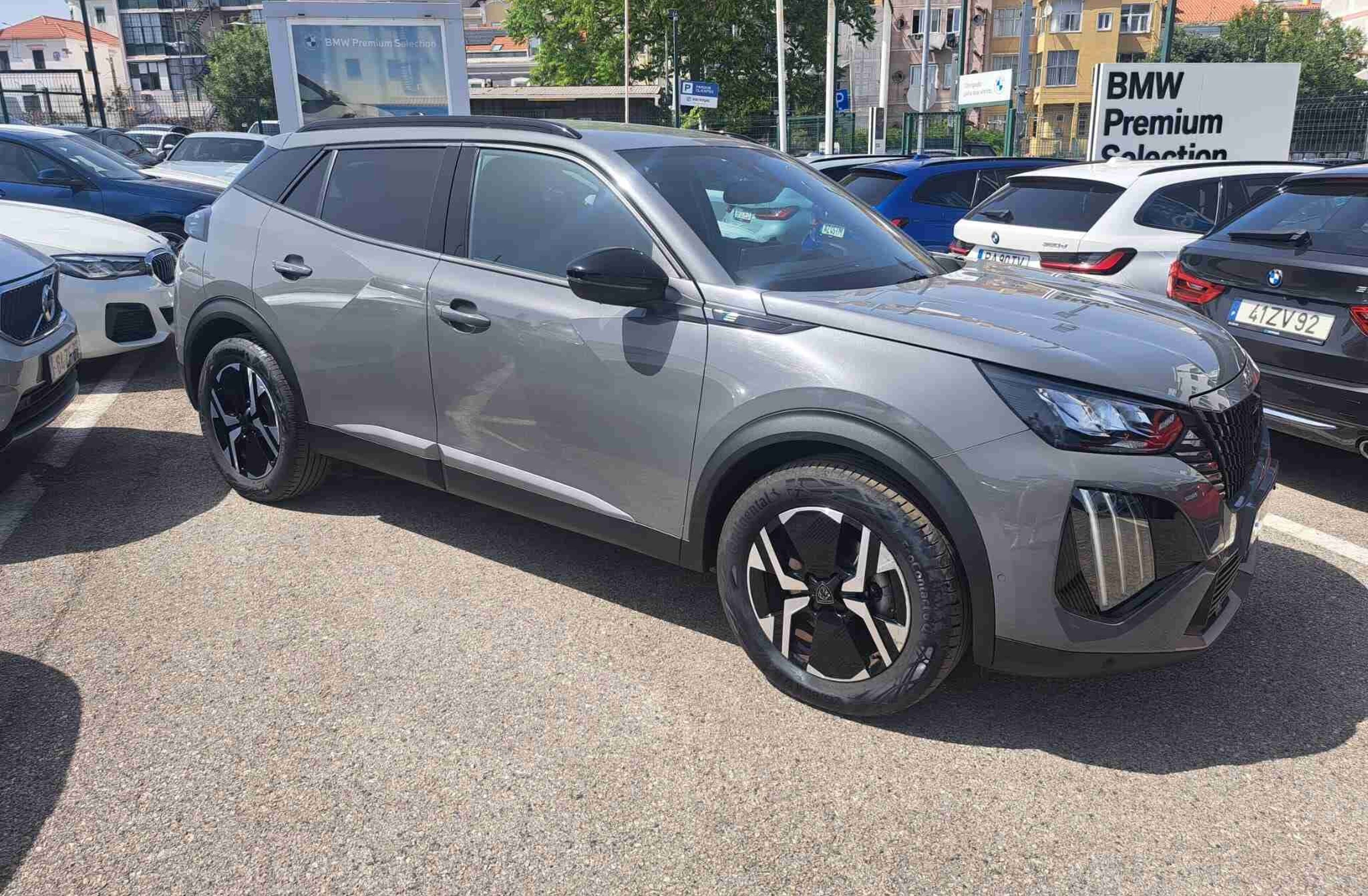 PEUGEOT 2008 e- 50 kWh Allure