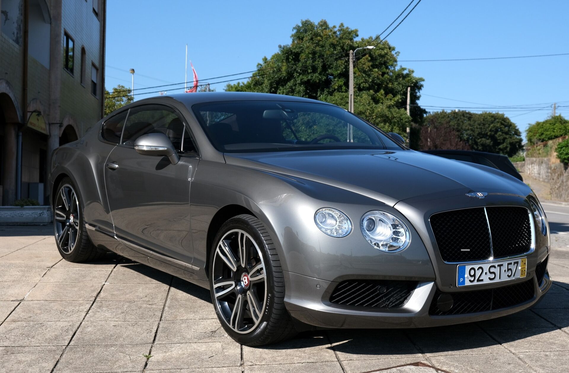 BENTLEY Continental GT V8