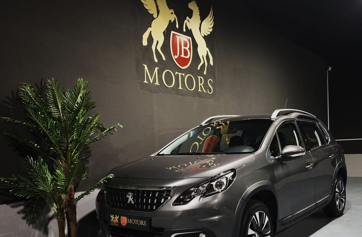 PEUGEOT 2008 1.6 BlueHDi Allure