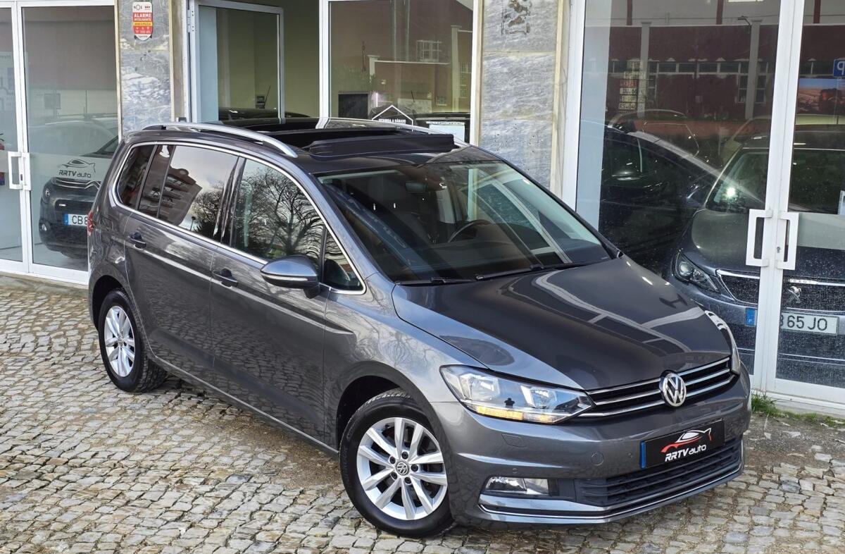 VOLKSWAGEN Touran 1.6 TDI Highline DSG